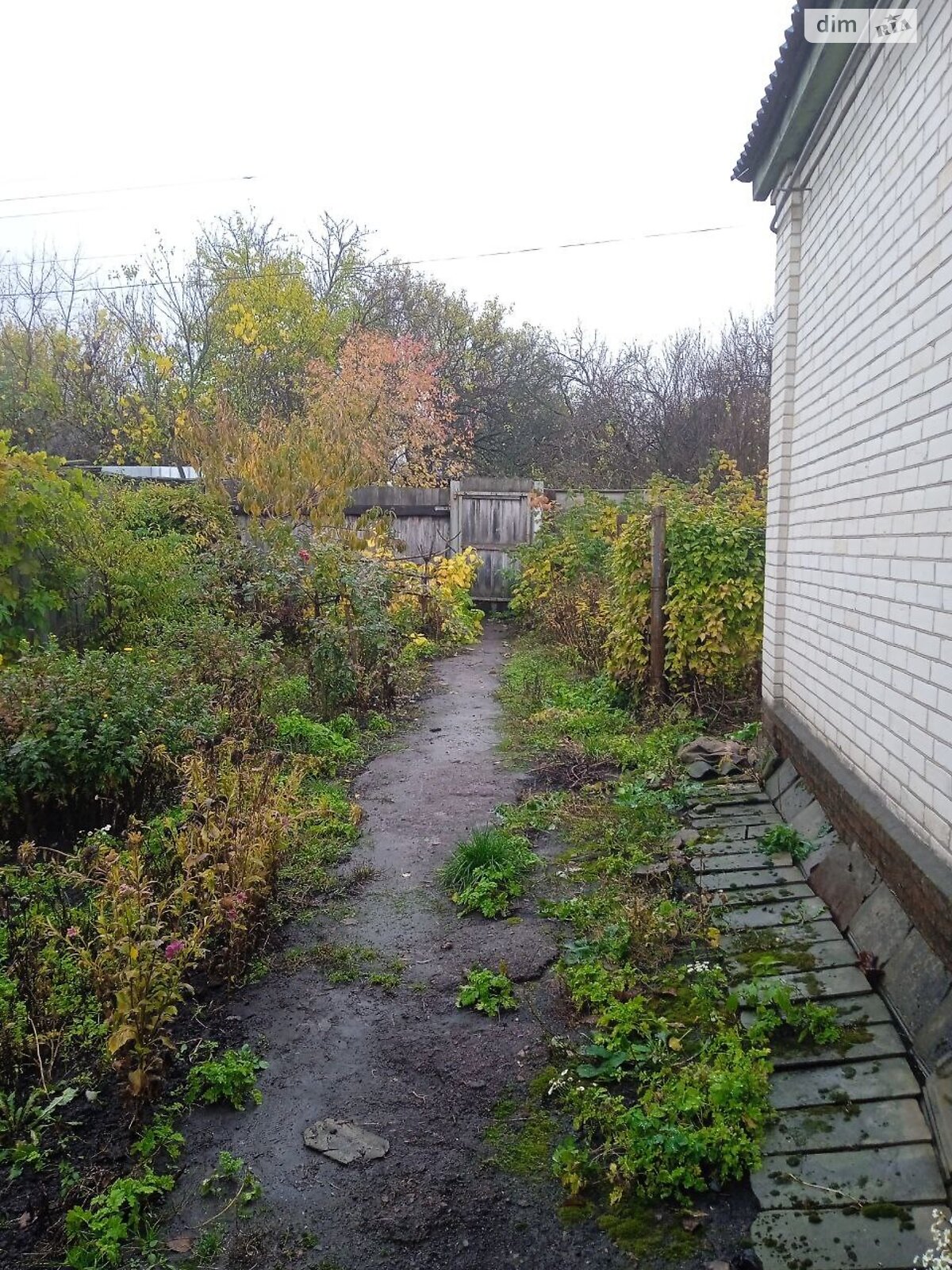 одноэтажный дом с отоплением, 100 кв. м, дерево и кирпич. Продажа в Ольшане фото 1