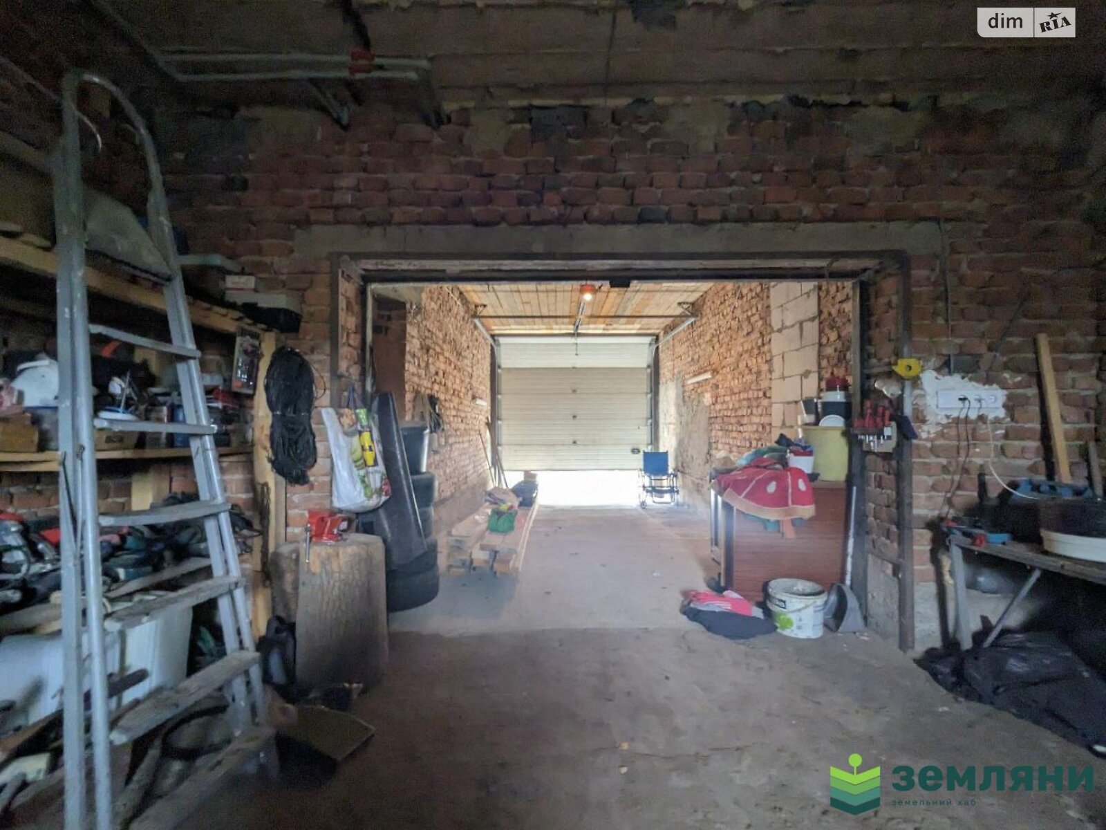 двухэтажный дом с гаражом, 255.3 кв. м, кирпич. Продажа в Ольшанице фото 1 двухэтажный дом с гаражом, 255.3 кв. м, кирпич. Продажа в Ольшанице фото 1
