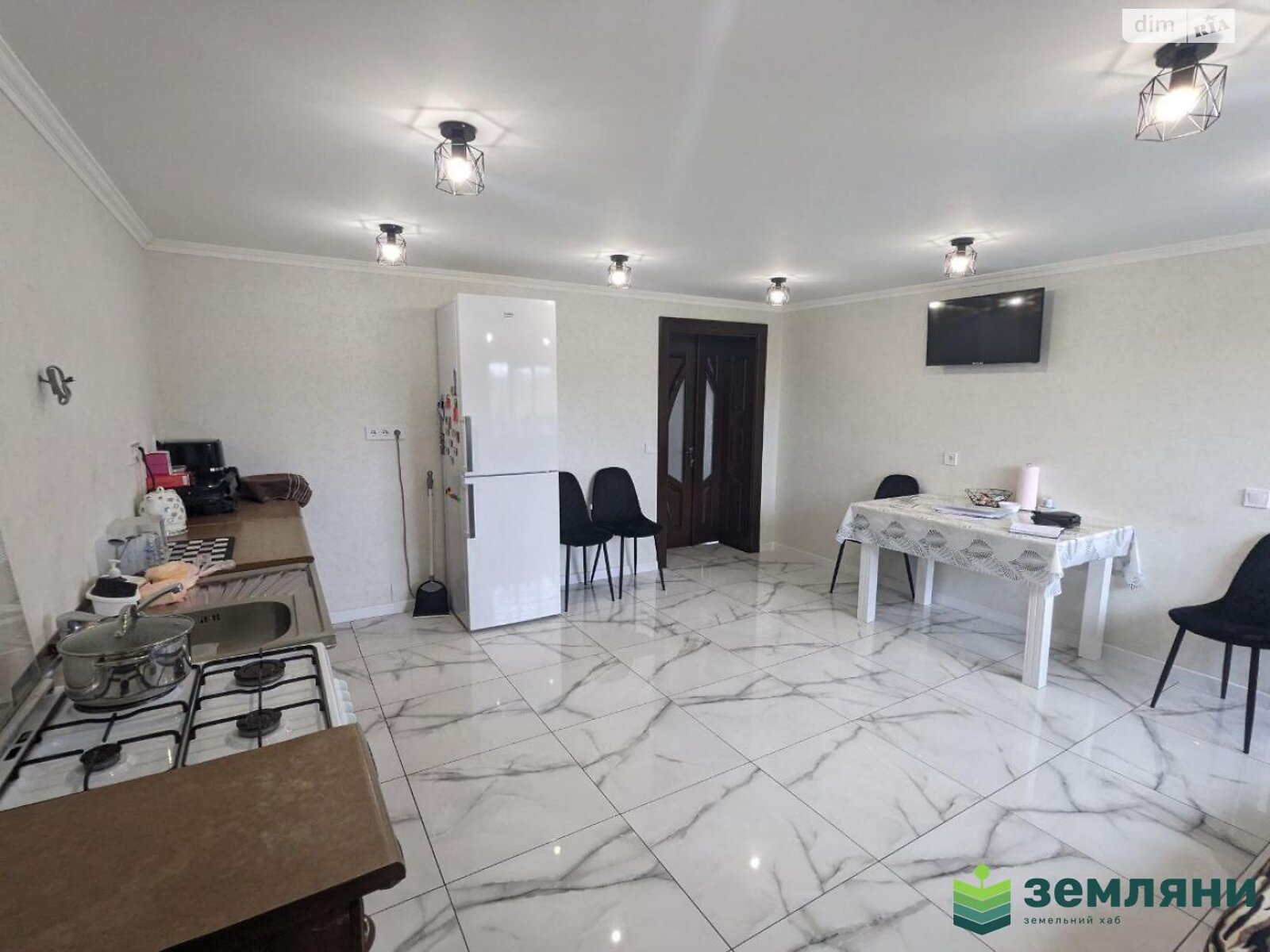 двухэтажный дом с гаражом, 255.3 кв. м, кирпич. Продажа в Ольшанице фото 1 двухэтажный дом с гаражом, 255.3 кв. м, кирпич. Продажа в Ольшанице фото 1