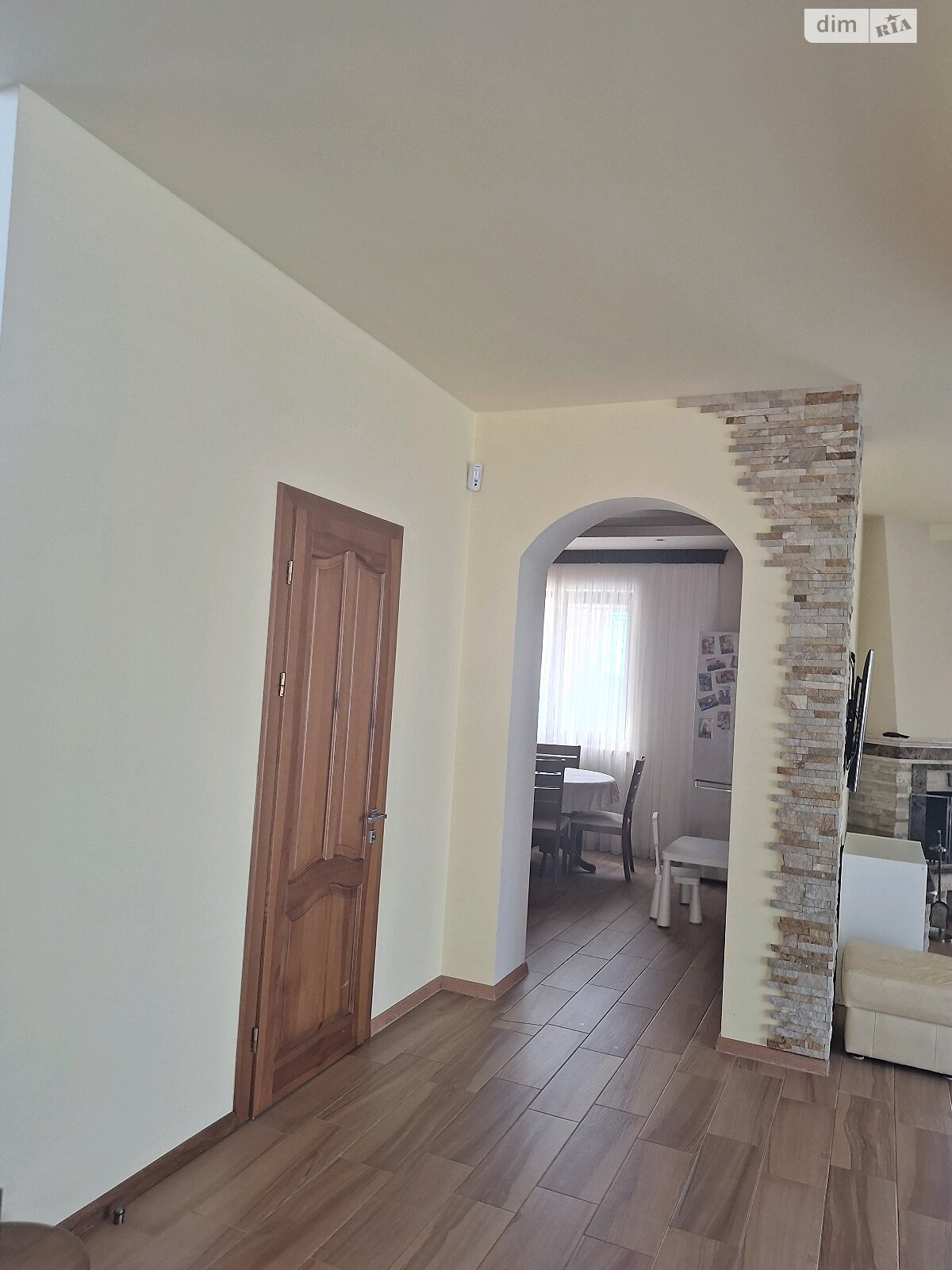 двухэтажный дом, 220 кв. м, кирпич. Продажа в Оноковцы фото 1 двухэтажный дом, 220 кв. м, кирпич. Продажа в Оноковцы фото 1