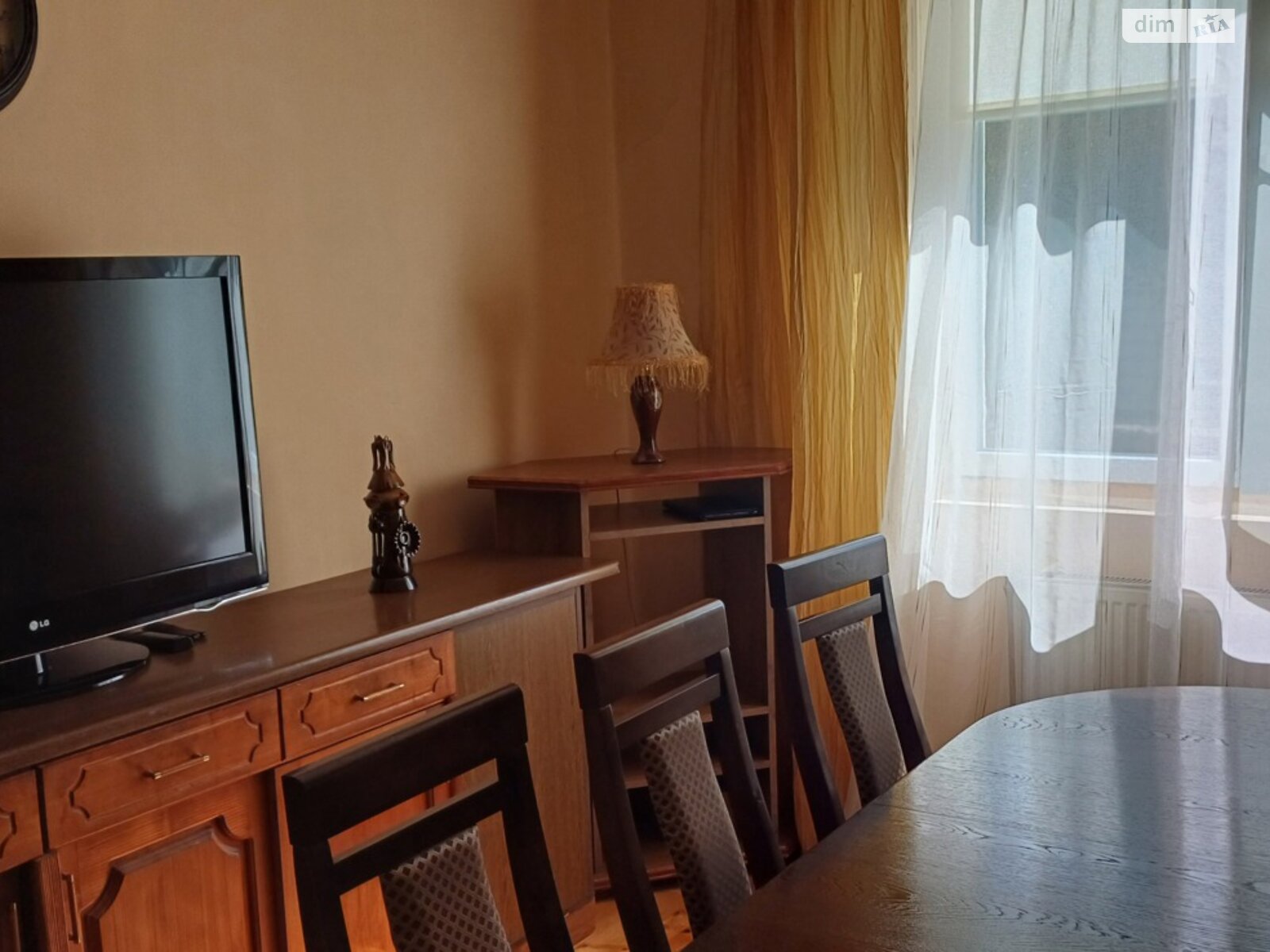 двоповерховий будинок з верандою, 134.7 кв. м, цегла саманна. Продаж у Оноківцях фото 1 двоповерховий будинок з верандою, 134.7 кв. м, цегла саманна. Продаж у Оноківцях фото 1