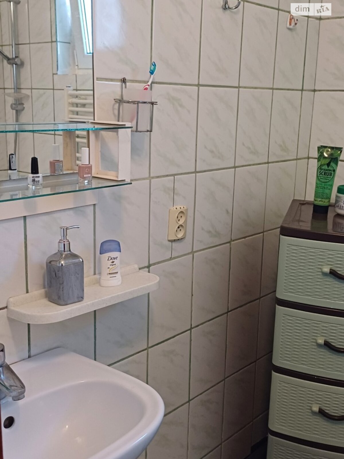 двоповерховий будинок з верандою, 134.7 кв. м, цегла саманна. Продаж у Оноківцях фото 1 двоповерховий будинок з верандою, 134.7 кв. м, цегла саманна. Продаж у Оноківцях фото 1