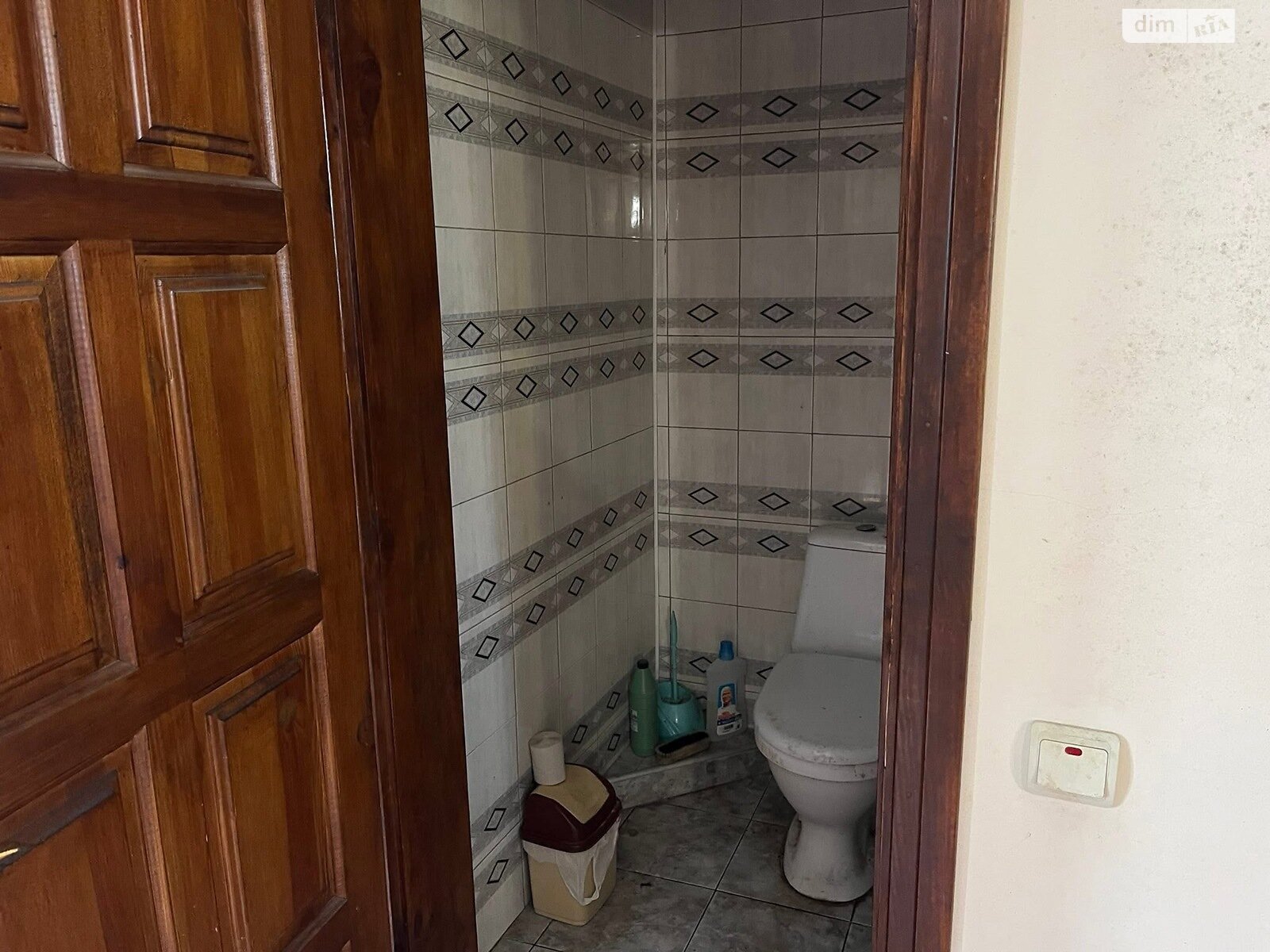 двоповерховий будинок, 333.6 кв. м, цегла. Продаж у Оноківцях фото 1 двоповерховий будинок, 333.6 кв. м, цегла. Продаж у Оноківцях фото 1