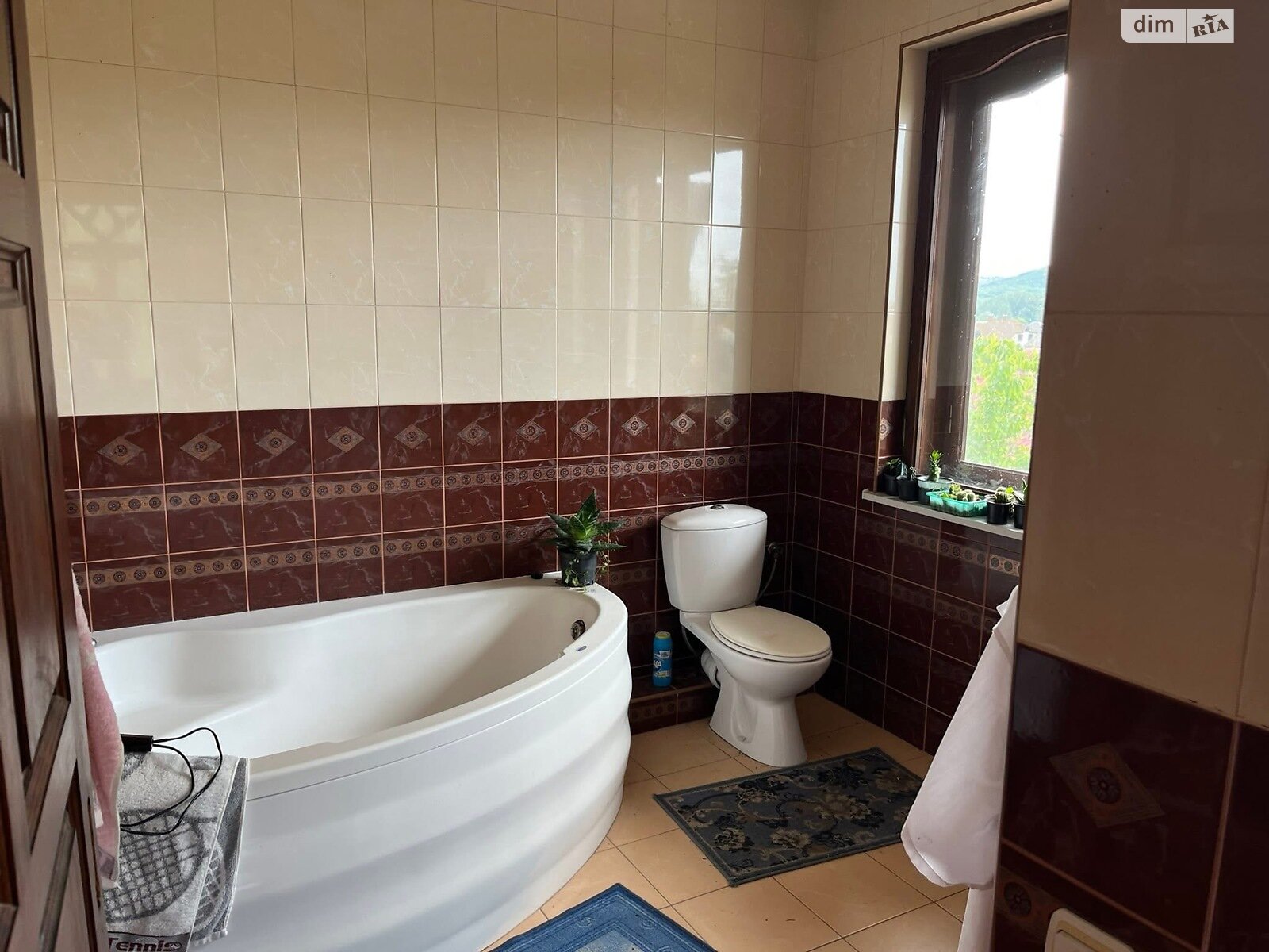 двоповерховий будинок, 333.6 кв. м, цегла. Продаж у Оноківцях фото 1 двоповерховий будинок, 333.6 кв. м, цегла. Продаж у Оноківцях фото 1
