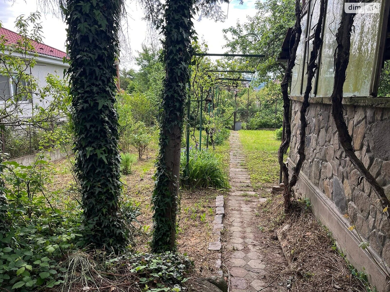 двоповерховий будинок, 333.6 кв. м, цегла. Продаж у Оноківцях фото 1 двоповерховий будинок, 333.6 кв. м, цегла. Продаж у Оноківцях фото 1