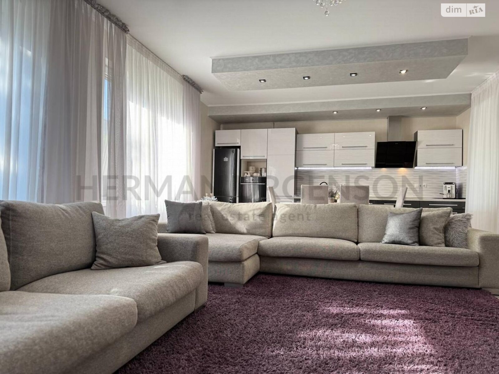 двухэтажный дом с балконом, 170 кв. м, кирпич. Продажа в Оноковцы фото 1 двухэтажный дом с балконом, 170 кв. м, кирпич. Продажа в Оноковцы фото 1