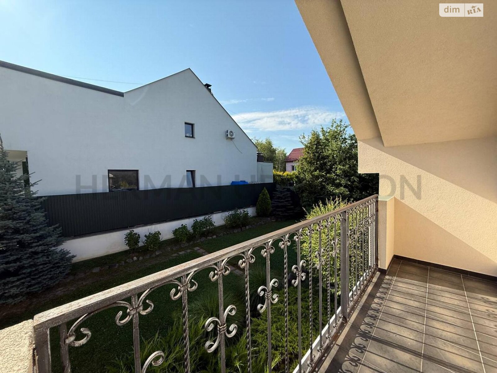 двухэтажный дом с балконом, 170 кв. м, кирпич. Продажа в Оноковцы фото 1 двухэтажный дом с балконом, 170 кв. м, кирпич. Продажа в Оноковцы фото 1