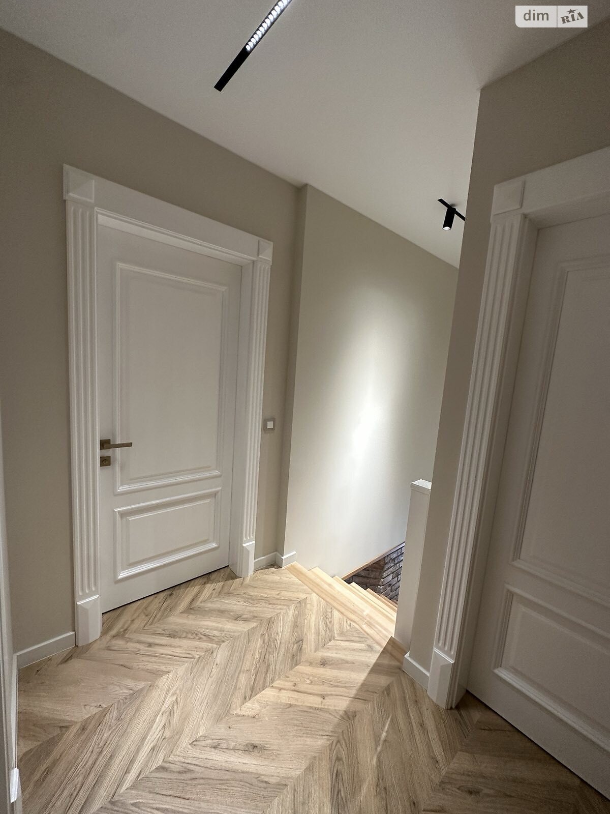 двухэтажный дом с гаражом, 102 кв. м, кирпич. Продажа в Оноковцы фото 1 двухэтажный дом с гаражом, 102 кв. м, кирпич. Продажа в Оноковцы фото 1