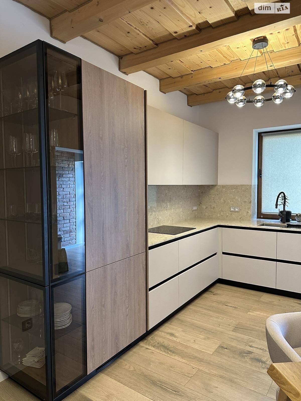 двухэтажный дом с гаражом, 102 кв. м, кирпич. Продажа в Оноковцы фото 1 двухэтажный дом с гаражом, 102 кв. м, кирпич. Продажа в Оноковцы фото 1