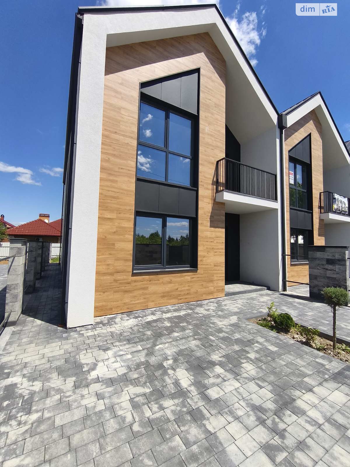 двухэтажный дом с балконом, 145 кв. м, кирпич. Продажа в Оноковцы фото 1 двухэтажный дом с балконом, 145 кв. м, кирпич. Продажа в Оноковцы фото 1