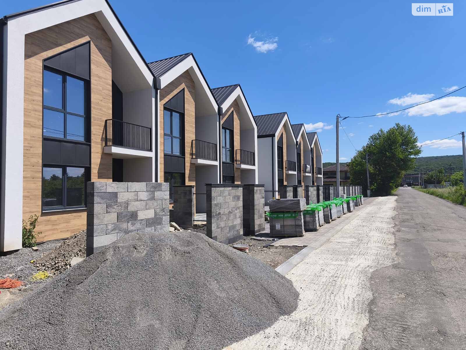 двухэтажный дом с балконом, 145 кв. м, кирпич. Продажа в Оноковцы фото 1 двухэтажный дом с балконом, 145 кв. м, кирпич. Продажа в Оноковцы фото 1