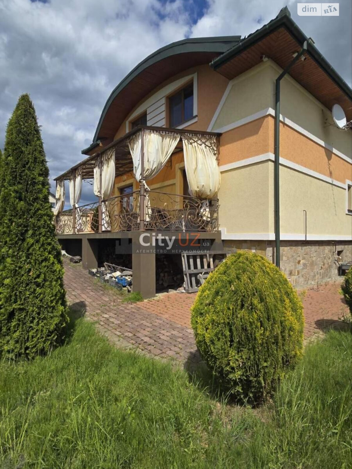 двухэтажный дом, 229 кв. м, кирпич. Продажа в Оноковцы фото 1 двухэтажный дом, 229 кв. м, кирпич. Продажа в Оноковцы фото 1