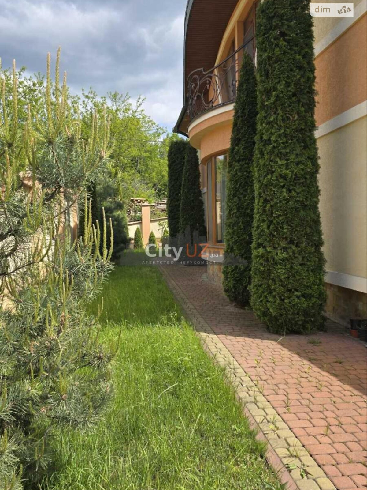 двухэтажный дом, 229 кв. м, кирпич. Продажа в Оноковцы фото 1 двухэтажный дом, 229 кв. м, кирпич. Продажа в Оноковцы фото 1