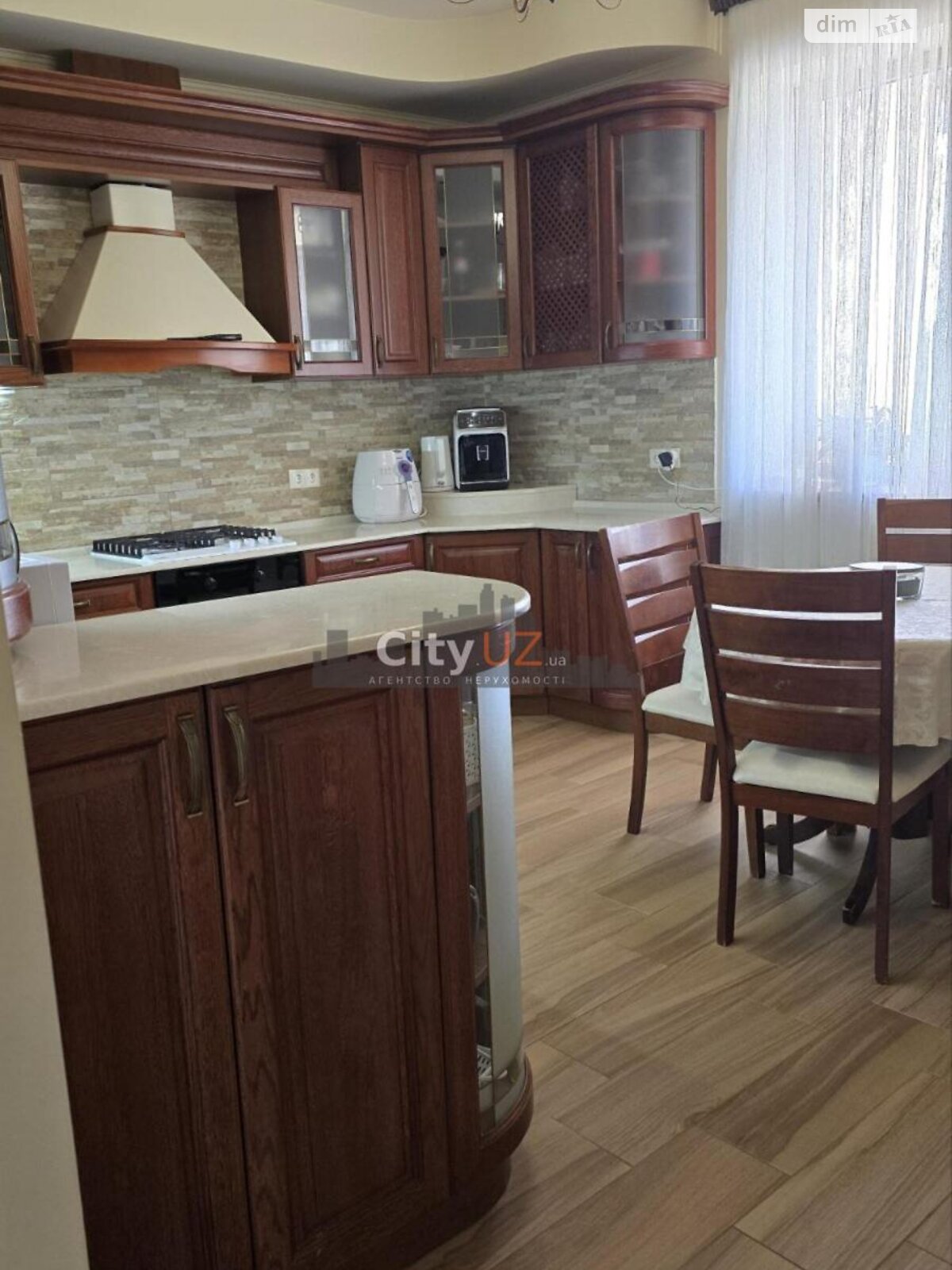 двоповерховий будинок, 229 кв. м, цегла. Продаж у Оноківцях фото 1