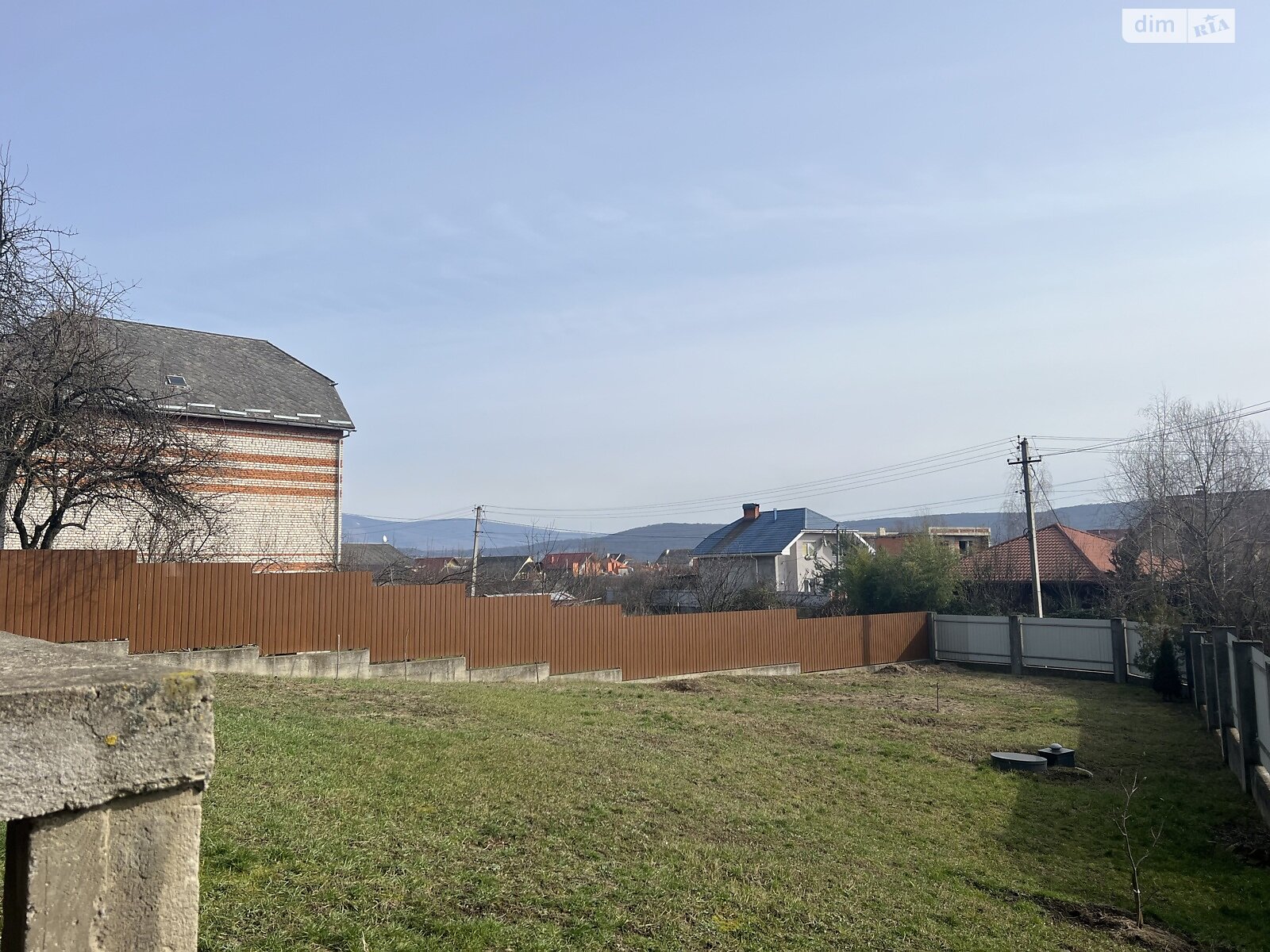 двухэтажный дом с верандой, 220 кв. м, кирпич. Продажа в Оноковцы фото 1