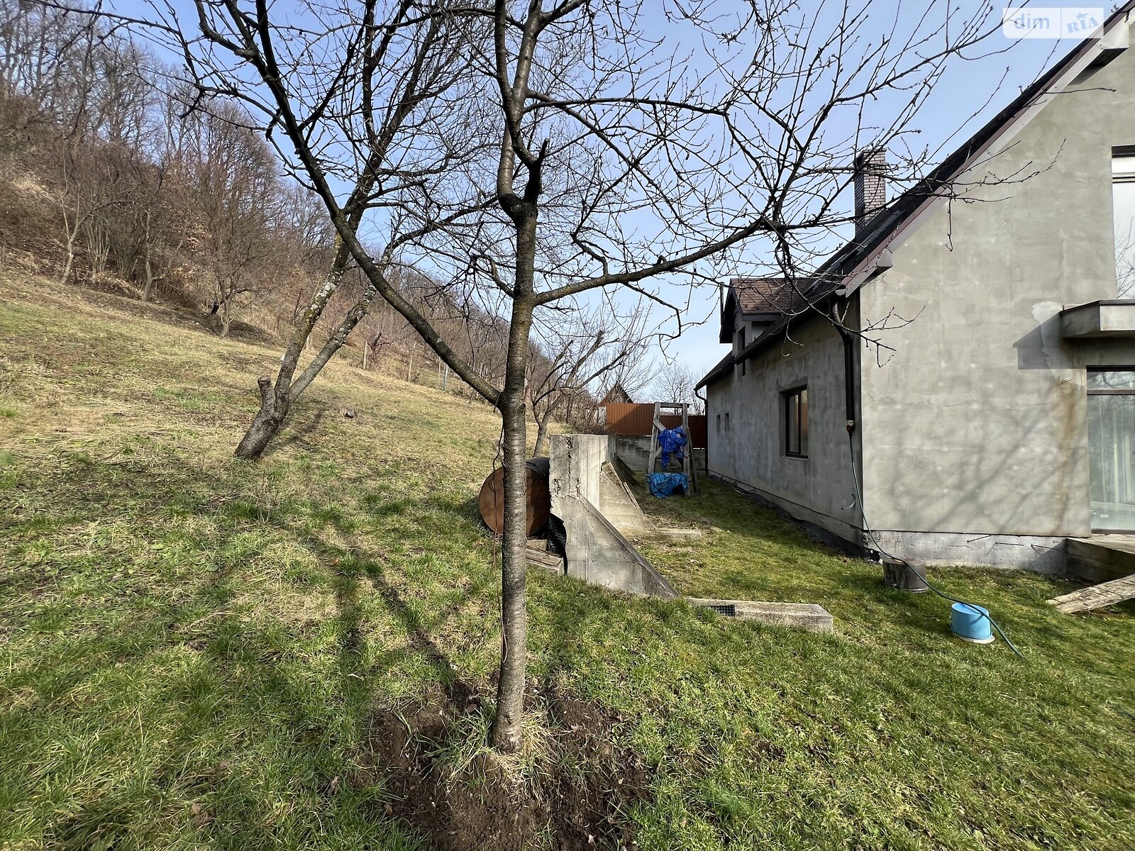 двухэтажный дом с верандой, 220 кв. м, кирпич. Продажа в Оноковцы фото 1