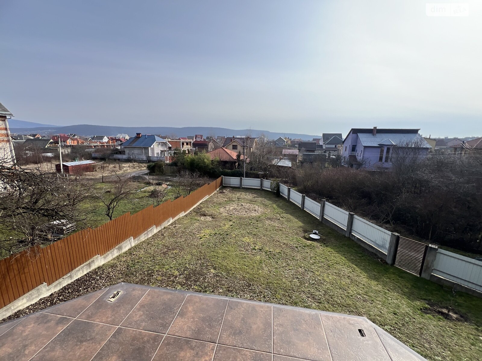 двухэтажный дом с верандой, 220 кв. м, кирпич. Продажа в Оноковцы фото 1