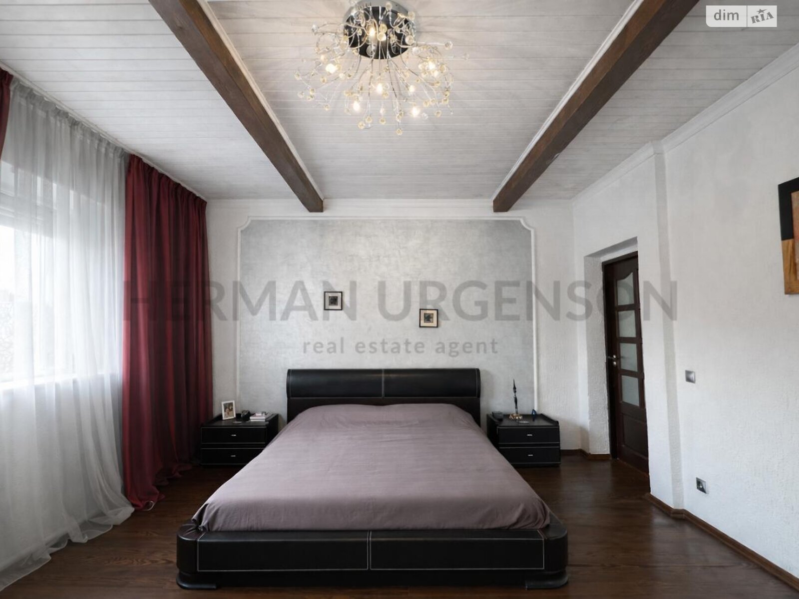 двухэтажный дом с балконом, 191.1 кв. м, кирпич. Продажа в Оноковцы фото 1