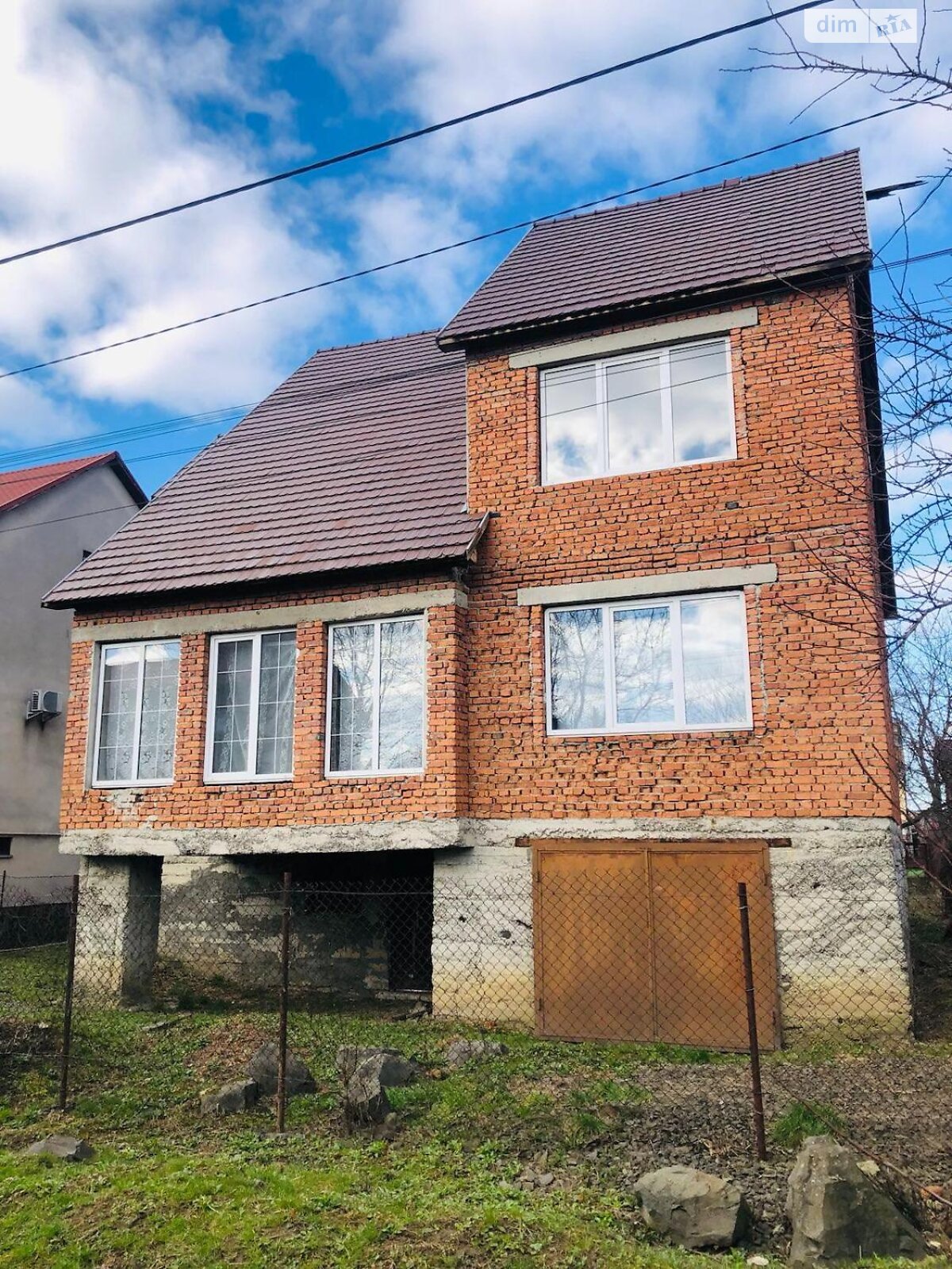 триповерховий будинок, 320 кв. м, цегла. Продаж у Оноківцях фото 1