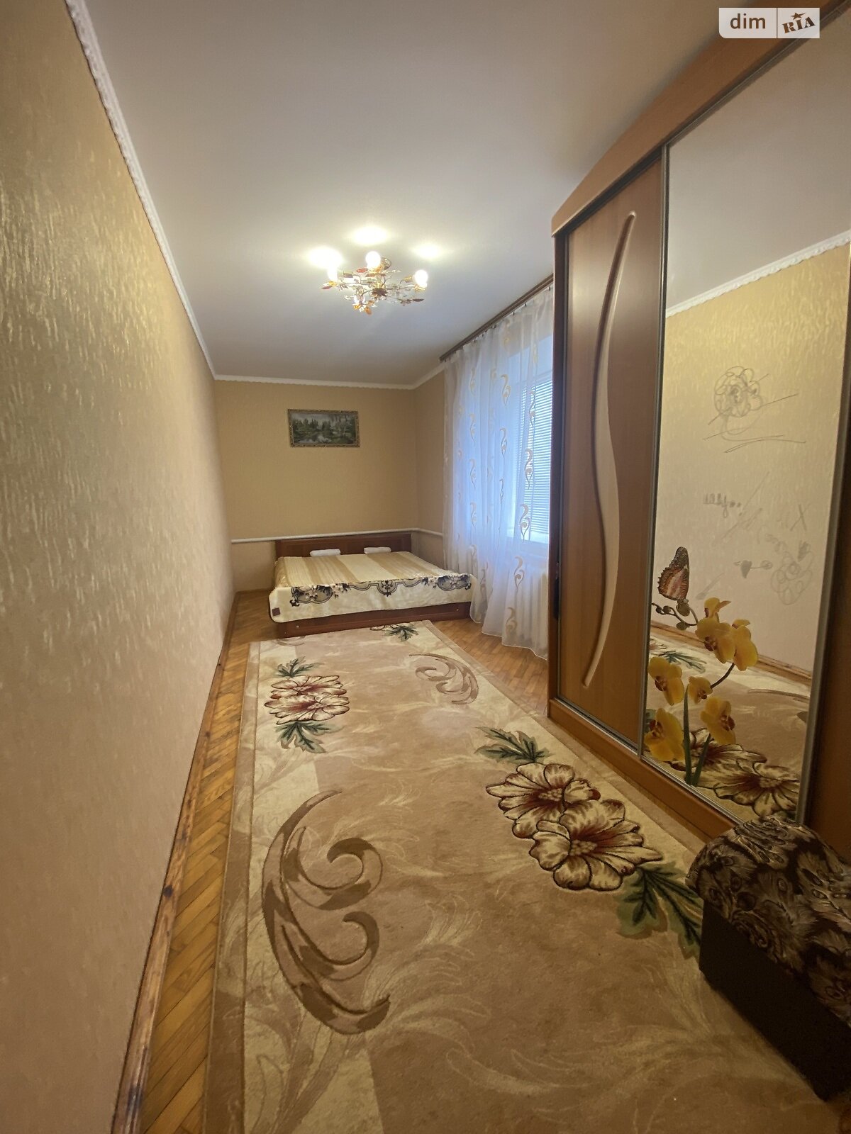 двоповерховий будинок з верандою, 400 кв. м, цегла. Продаж у Оратові фото 1 двоповерховий будинок з верандою, 400 кв. м, цегла. Продаж у Оратові фото 1