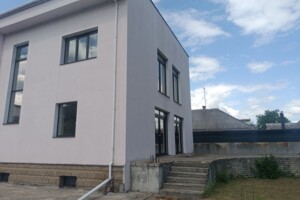 двухэтажный дом с верандой, 200 кв. м, кирпич. Продажа в Орловщине фото 2