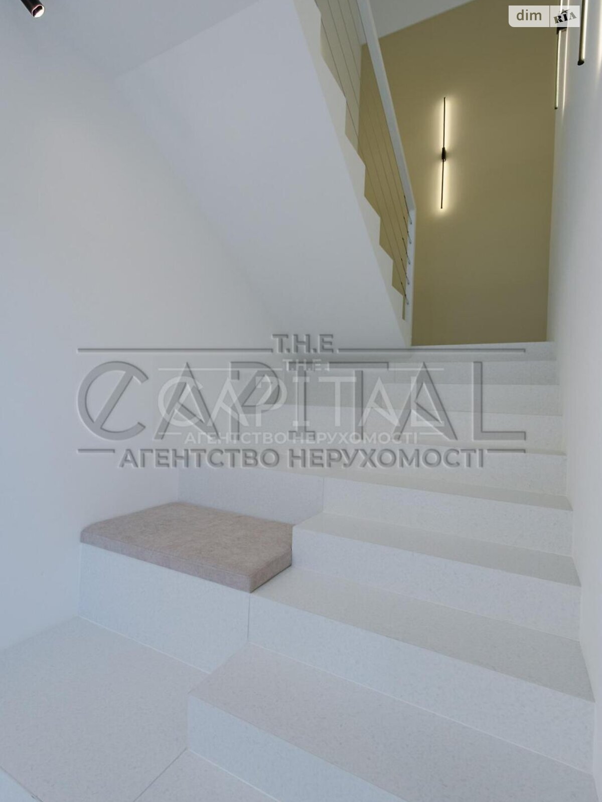 двухэтажный дом, 145 кв. м, кирпич. Продажа в Осещине фото 1