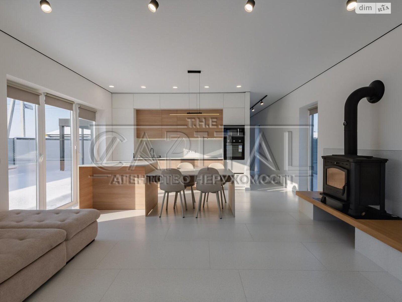 двухэтажный дом, 145 кв. м, кирпич. Продажа в Осещине фото 1