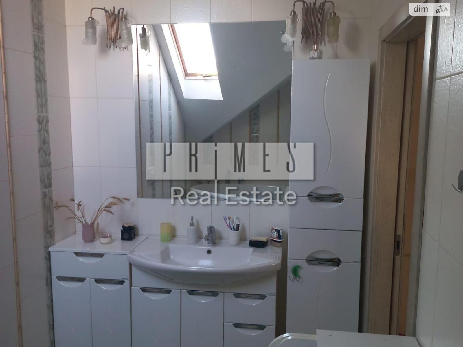 двоповерховий будинок з гаражем, 175.4 кв. м, цегла. Продаж у Осещині фото 1 двоповерховий будинок з гаражем, 175.4 кв. м, цегла. Продаж у Осещині фото 1