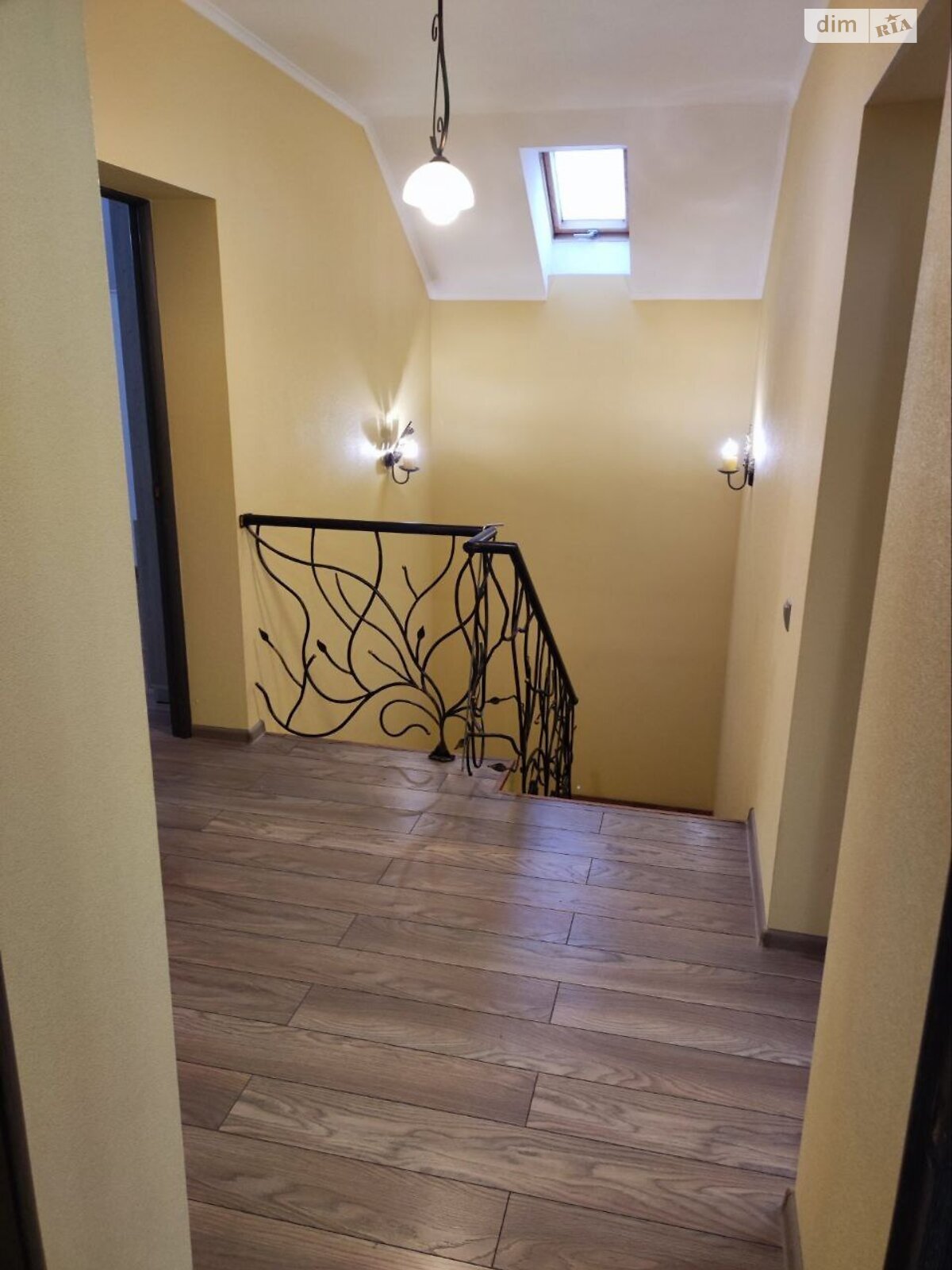 двухэтажный дом с верандой, 165.5 кв. м, кирпич. Продажа в Осещине фото 1