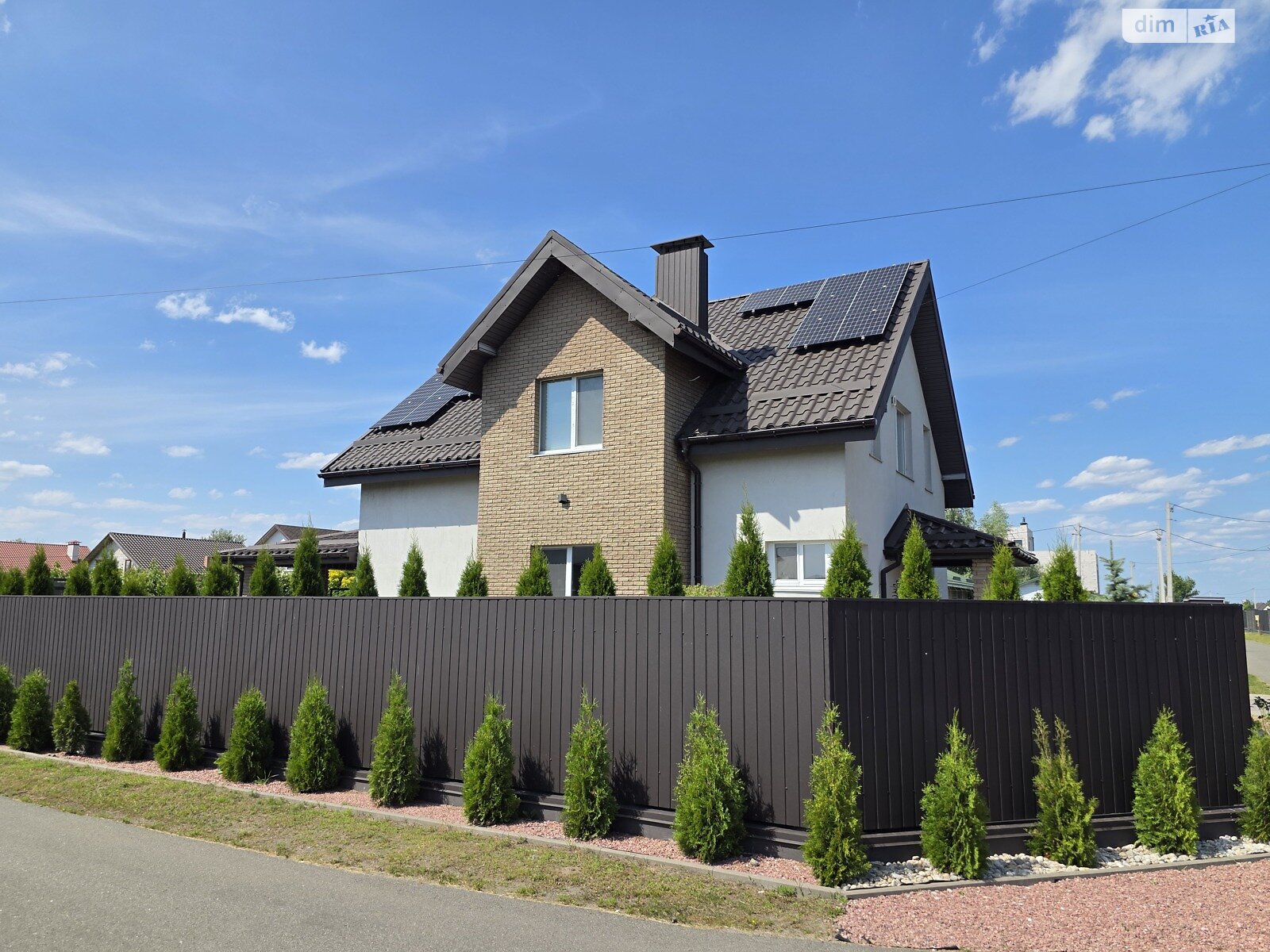 двухэтажный дом, 246 кв. м, кирпич. Продажа в Осещине фото 1 двухэтажный дом, 246 кв. м, кирпич. Продажа в Осещине фото 1