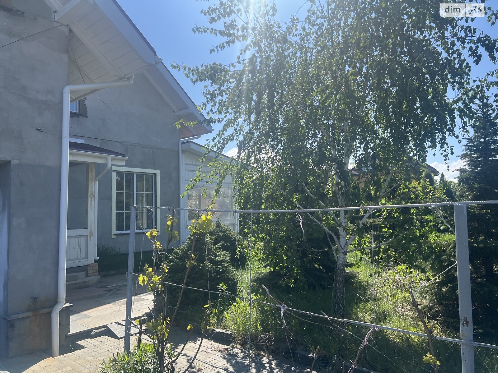 триповерховий будинок з верандою, 280 кв. м, кирпич. Продаж у Осещині фото 1 триповерховий будинок з верандою, 280 кв. м, кирпич. Продаж у Осещині фото 1