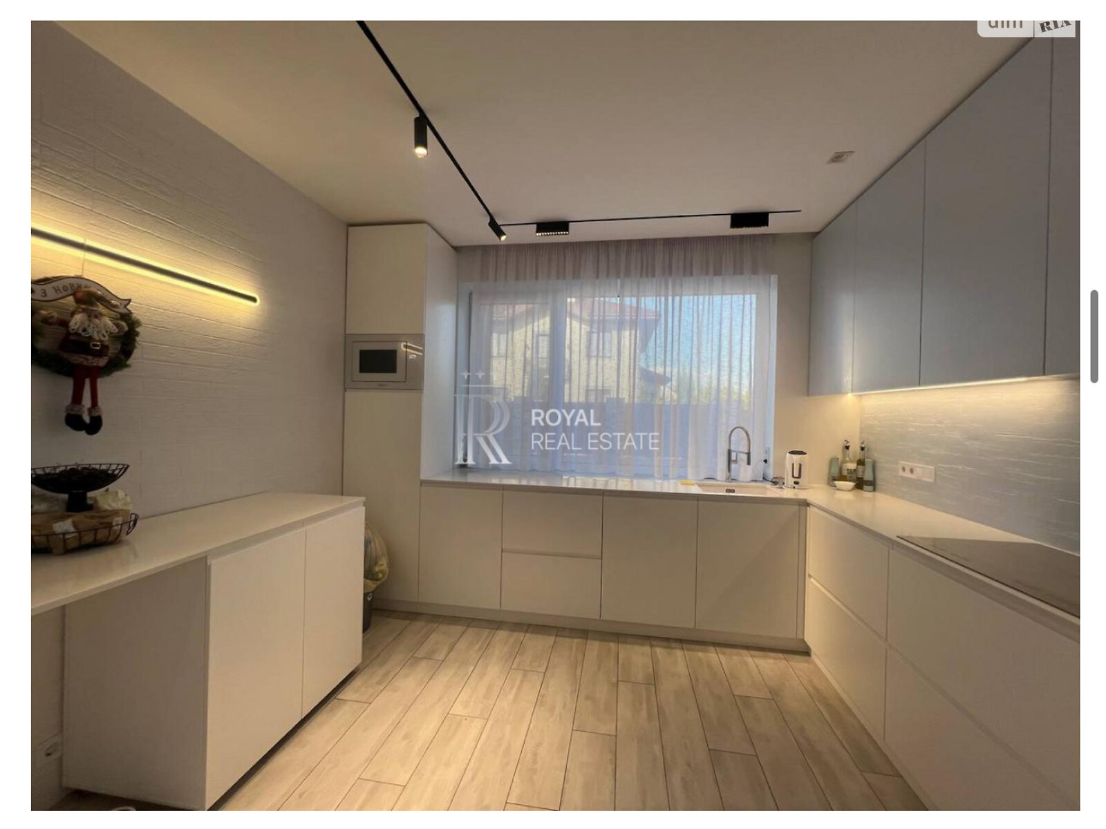 двухэтажный дом с верандой, 240 кв. м, пеноблок. Продажа в Осещине фото 1