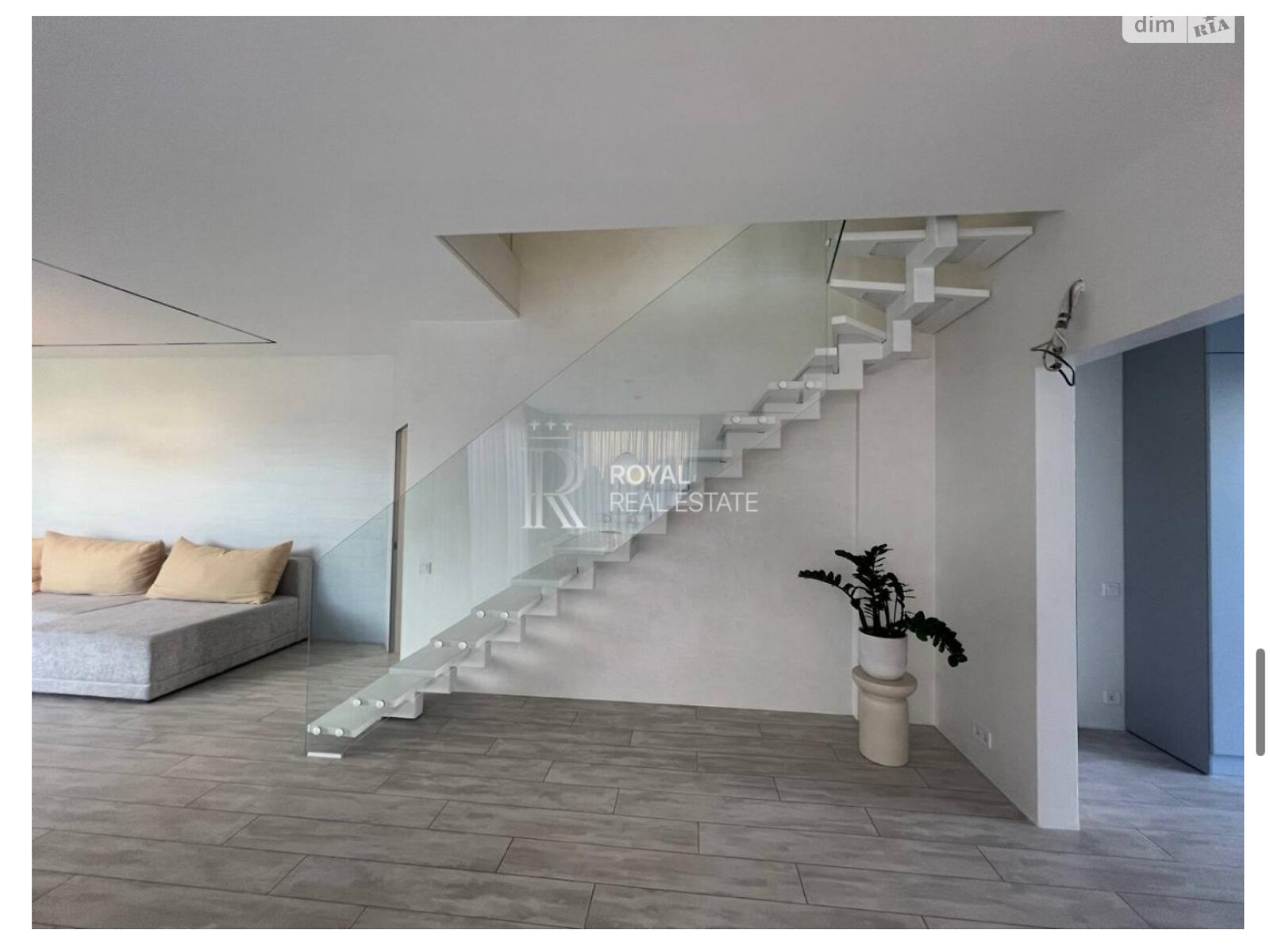 двухэтажный дом с верандой, 240 кв. м, пеноблок. Продажа в Осещине фото 1