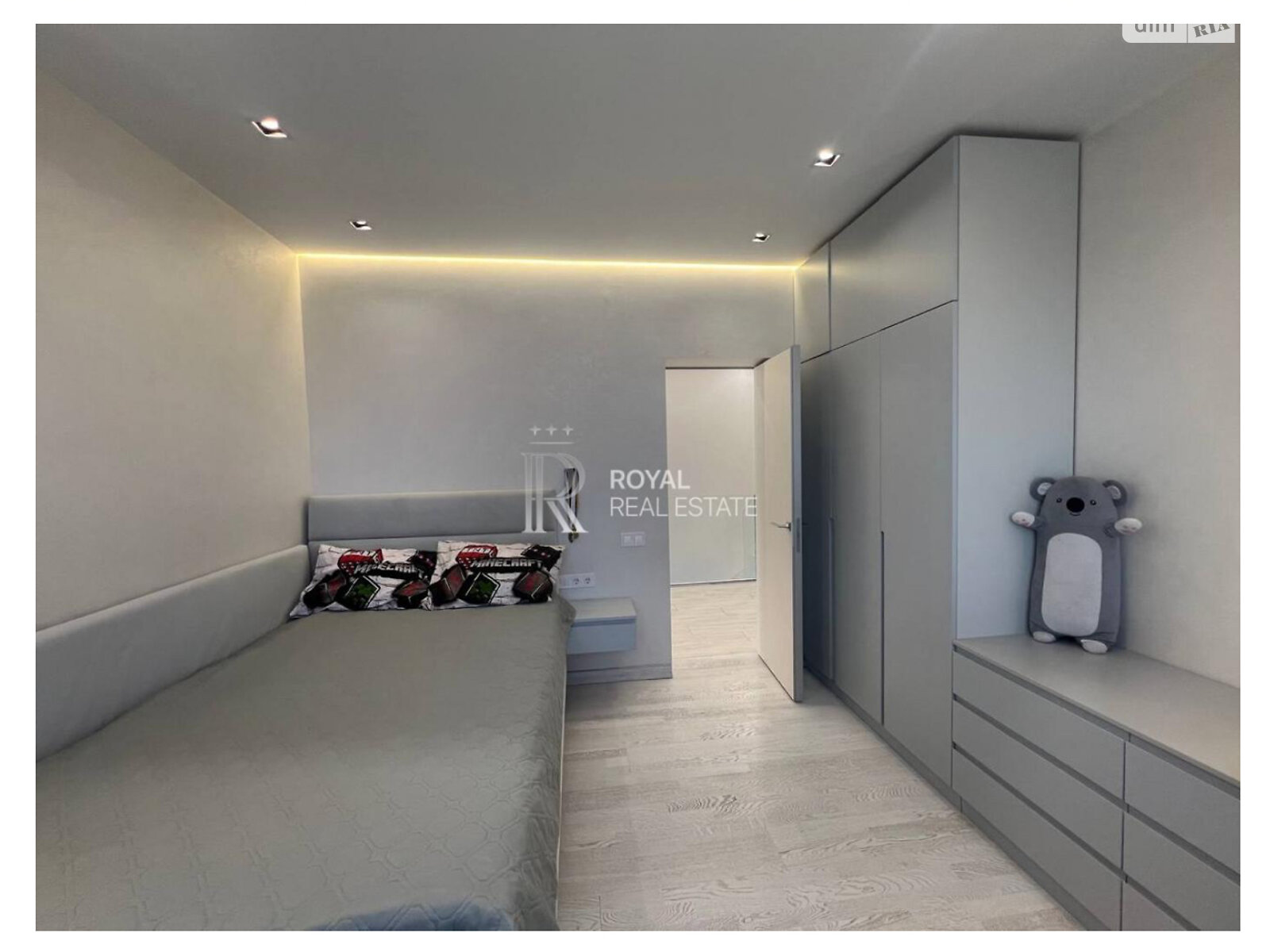 двухэтажный дом с верандой, 240 кв. м, пеноблок. Продажа в Осещине фото 1