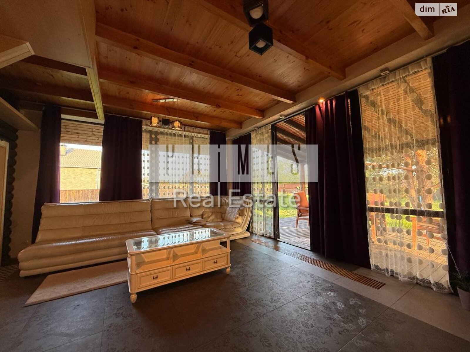 двоповерховий будинок з гаражем, 160 кв. м, цегла. Продаж у Осещині фото 1 двоповерховий будинок з гаражем, 160 кв. м, цегла. Продаж у Осещині фото 1
