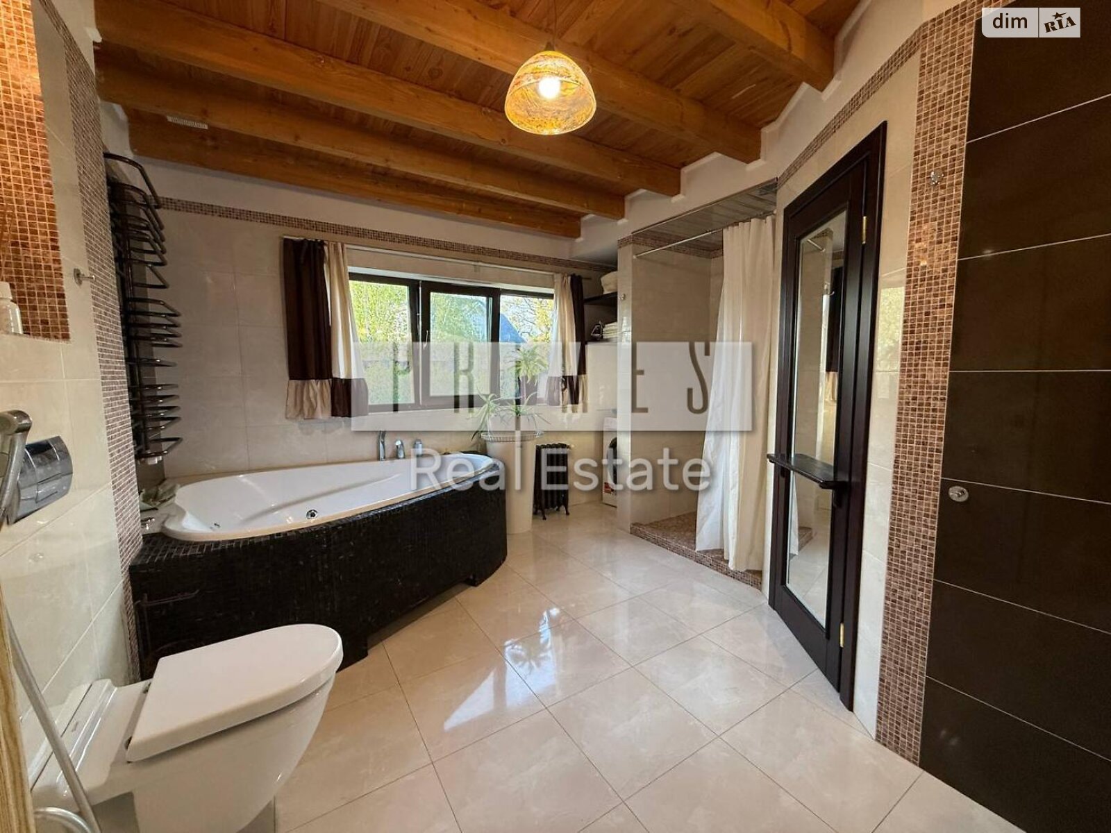 двоповерховий будинок з гаражем, 160 кв. м, цегла. Продаж у Осещині фото 1 двоповерховий будинок з гаражем, 160 кв. м, цегла. Продаж у Осещині фото 1