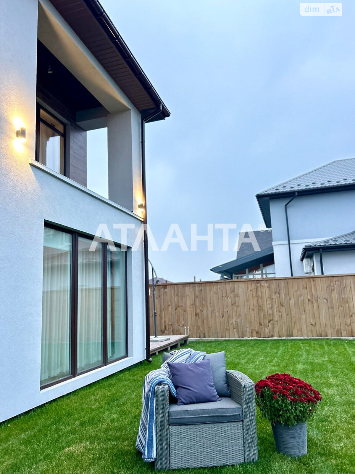 двухэтажный дом беседка, 186.2 кв. м, газобетон. Продажа в Осещине фото 1 двухэтажный дом беседка, 186.2 кв. м, газобетон. Продажа в Осещине фото 1