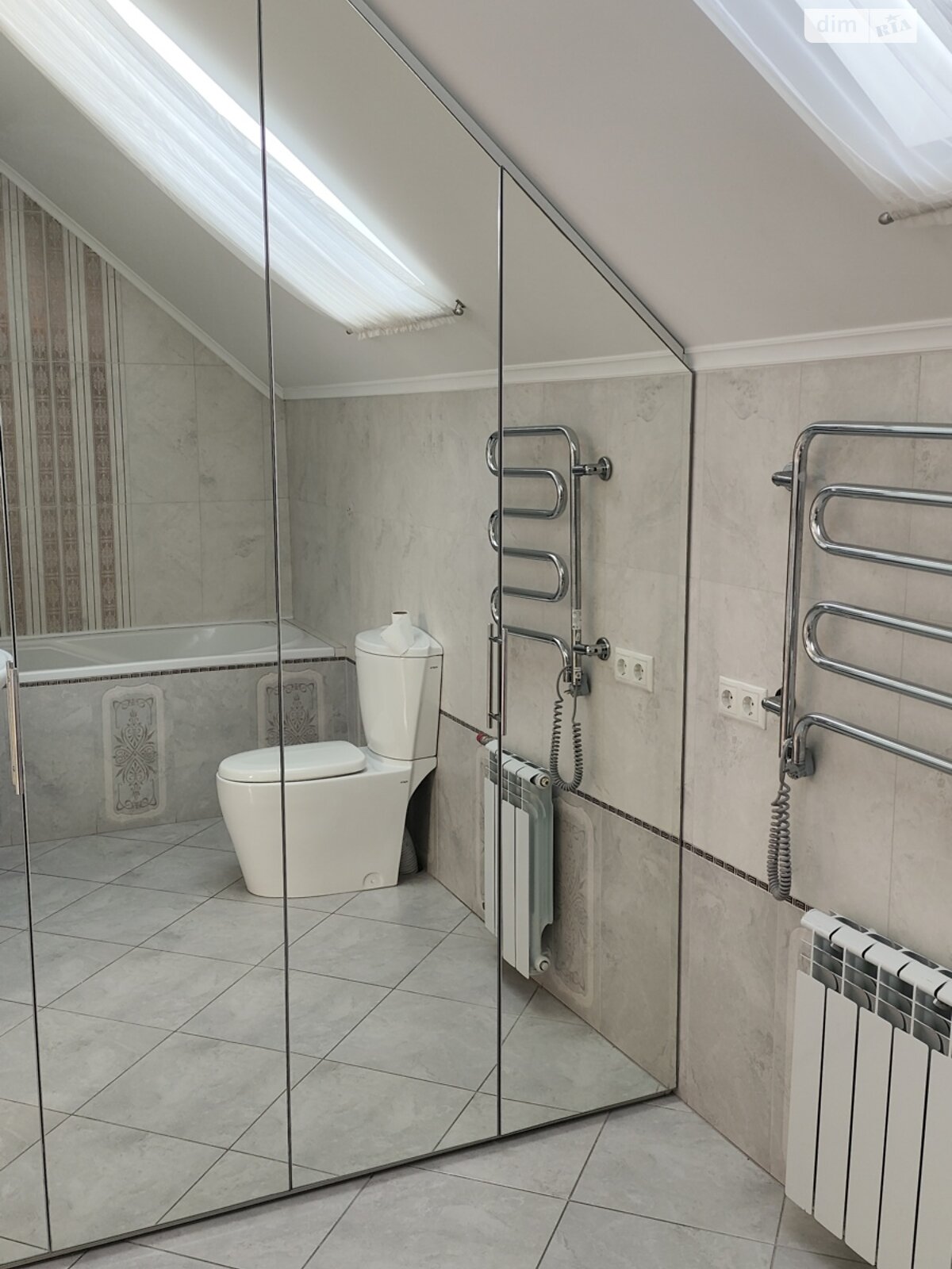 двоповерховий будинок, 112.4 кв. м, цегла. Продаж у Осещині фото 1 двоповерховий будинок, 112.4 кв. м, цегла. Продаж у Осещині фото 1