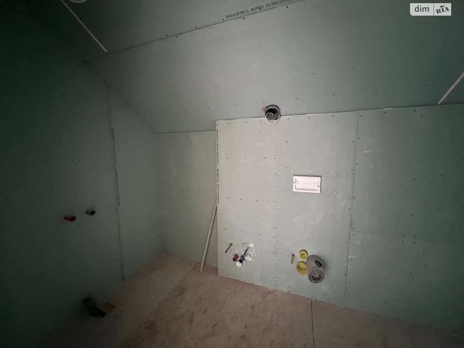двоповерховий будинок, 120 кв. м, кирпич. Продаж у Осещині фото 1 двоповерховий будинок, 120 кв. м, кирпич. Продаж у Осещині фото 1