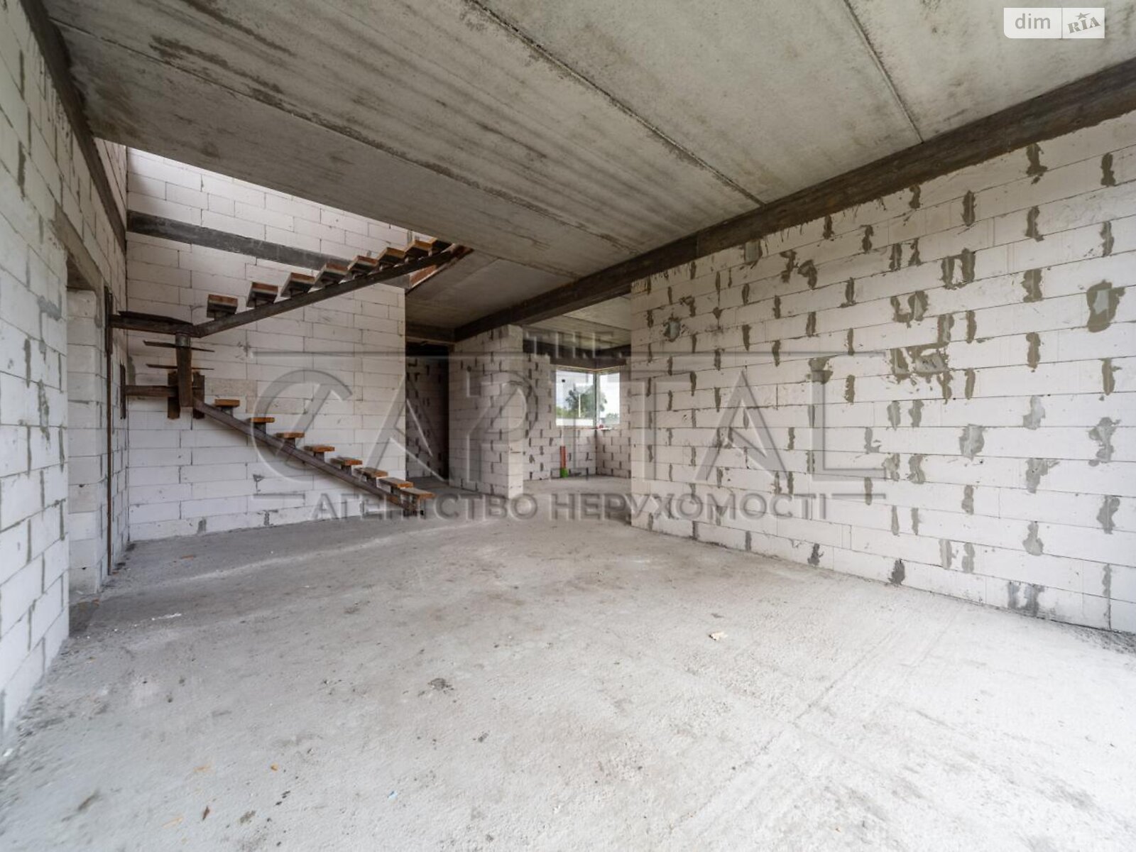 двоповерховий будинок з балконом, 160 кв. м, цегла. Продаж у Осещині фото 1