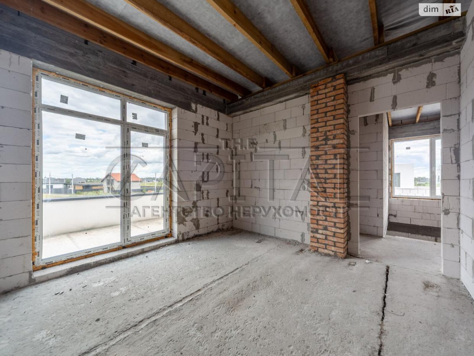 двоповерховий будинок з балконом, 160 кв. м, цегла. Продаж у Осещині фото 1