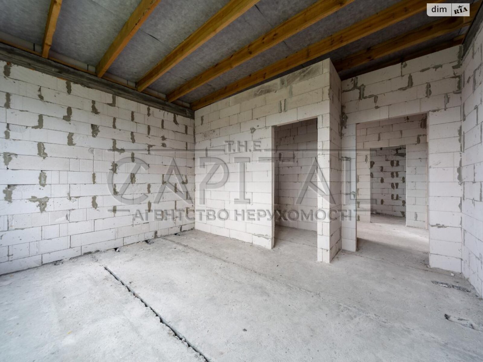 двоповерховий будинок з балконом, 160 кв. м, цегла. Продаж у Осещині фото 1