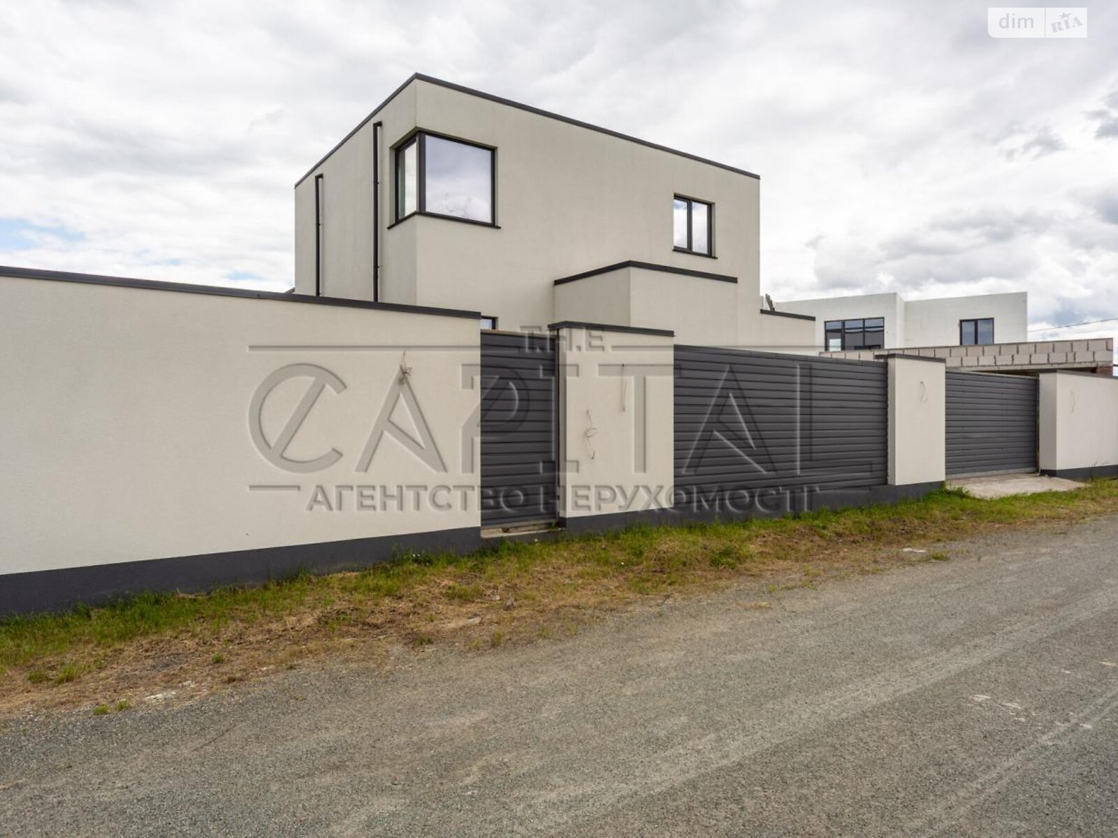 двоповерховий будинок з балконом, 160 кв. м, цегла. Продаж у Осещині фото 1