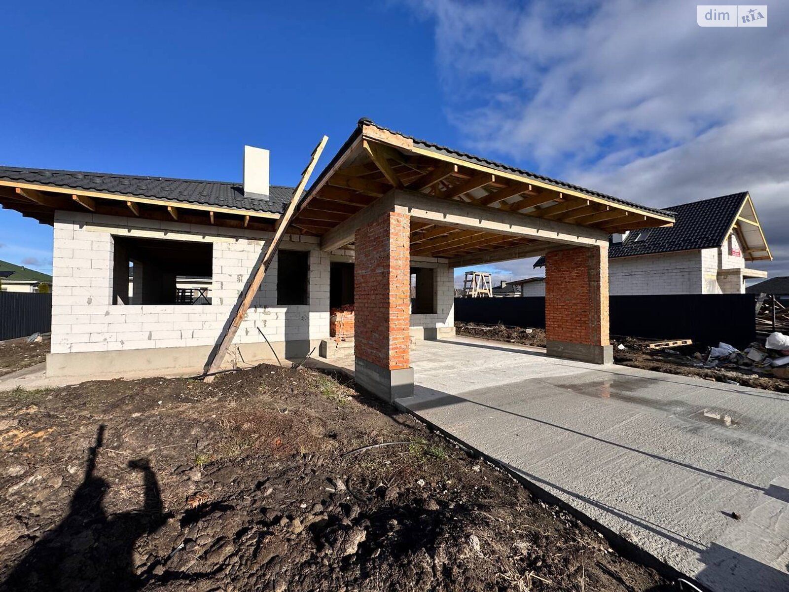 одноповерховий будинок з верандою, 140 кв. м, керамзітобетон. Продаж у Осещині фото 1
