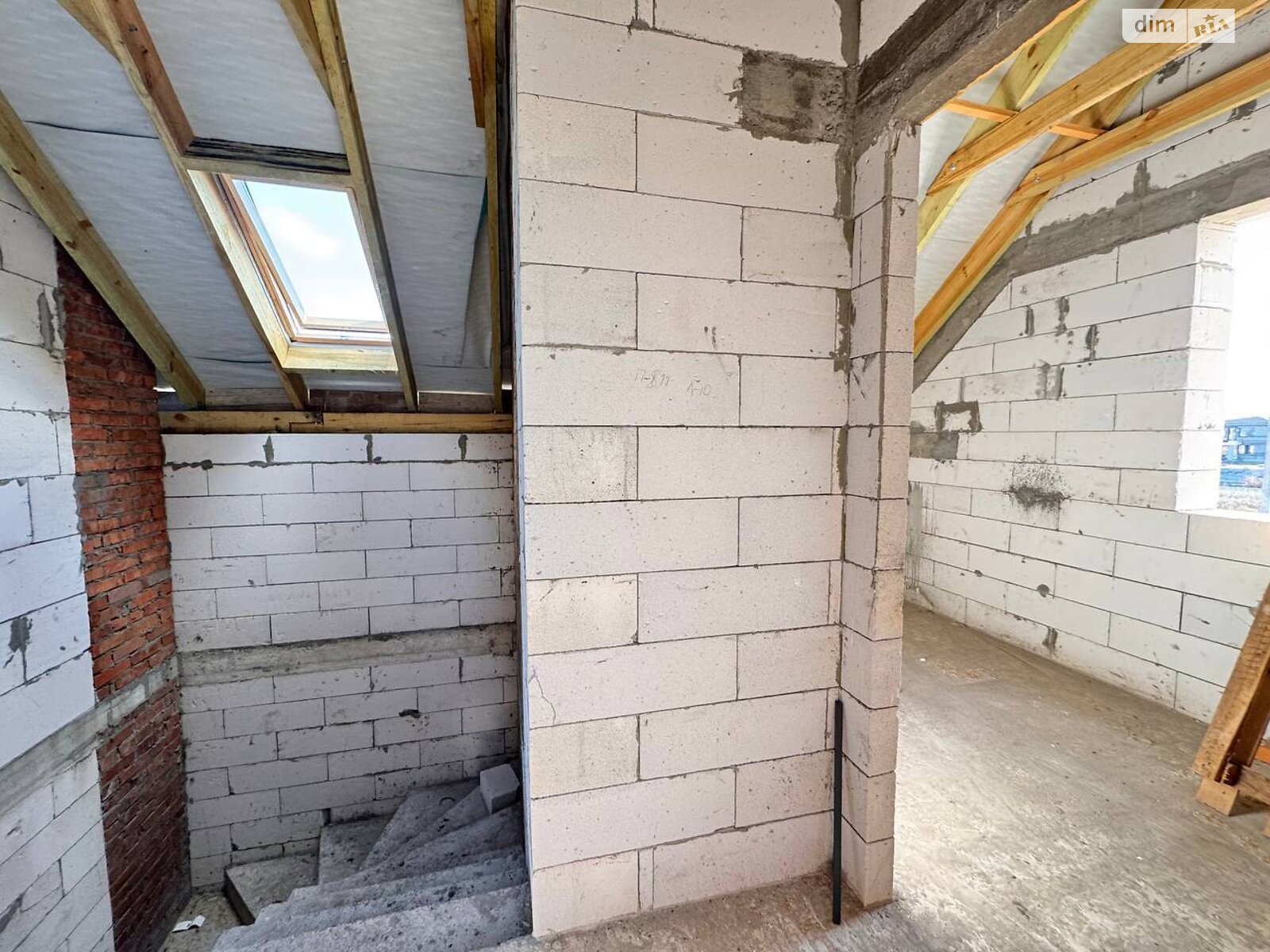 двоповерховий будинок бесідка, 120 кв. м, керамзітобетон. Продаж у Осещині фото 1 двоповерховий будинок бесідка, 120 кв. м, керамзітобетон. Продаж у Осещині фото 1