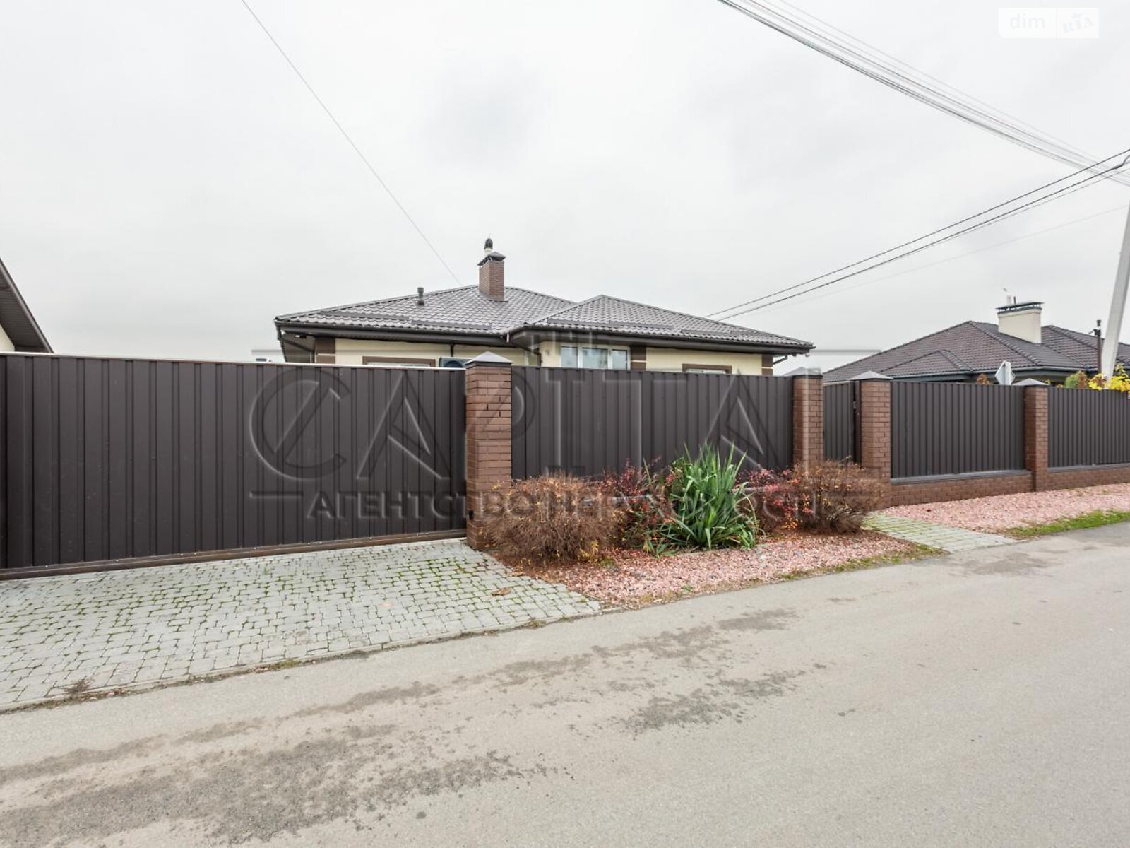 одноповерховий будинок з ремонтом, 132 кв. м, цегла. Продаж у Осещині фото 1 одноповерховий будинок з ремонтом, 132 кв. м, цегла. Продаж у Осещині фото 1