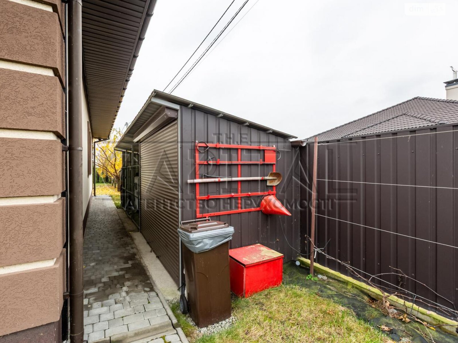 одноповерховий будинок з ремонтом, 132 кв. м, цегла. Продаж у Осещині фото 1 одноповерховий будинок з ремонтом, 132 кв. м, цегла. Продаж у Осещині фото 1