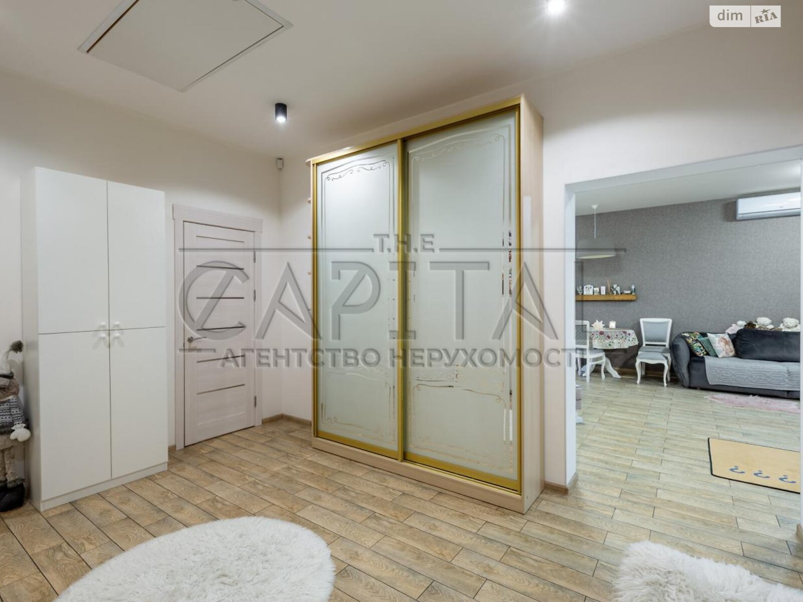 одноповерховий будинок з ремонтом, 132 кв. м, цегла. Продаж у Осещині фото 1 одноповерховий будинок з ремонтом, 132 кв. м, цегла. Продаж у Осещині фото 1