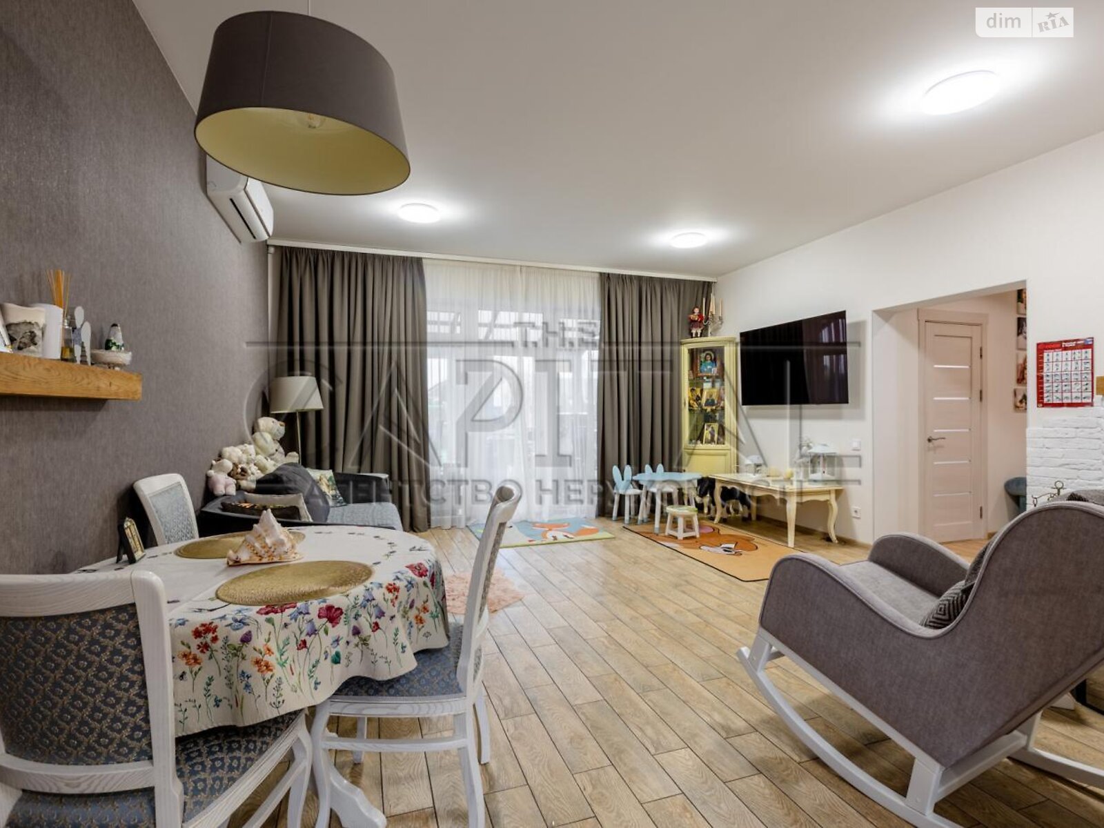 одноповерховий будинок з ремонтом, 132 кв. м, цегла. Продаж у Осещині фото 1 одноповерховий будинок з ремонтом, 132 кв. м, цегла. Продаж у Осещині фото 1