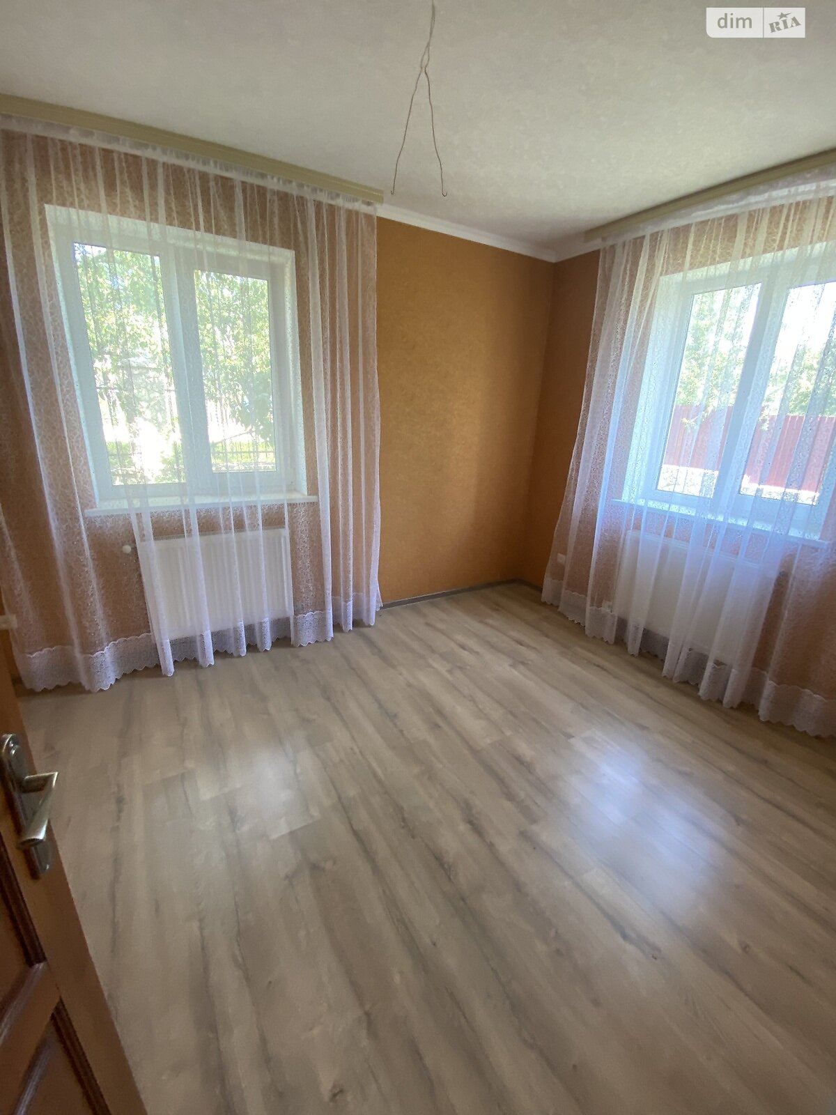 одноповерховий будинок з гаражем, 70 кв. м, цегла. Продаж у Осташівцях фото 1 одноповерховий будинок з гаражем, 70 кв. м, цегла. Продаж у Осташівцях фото 1